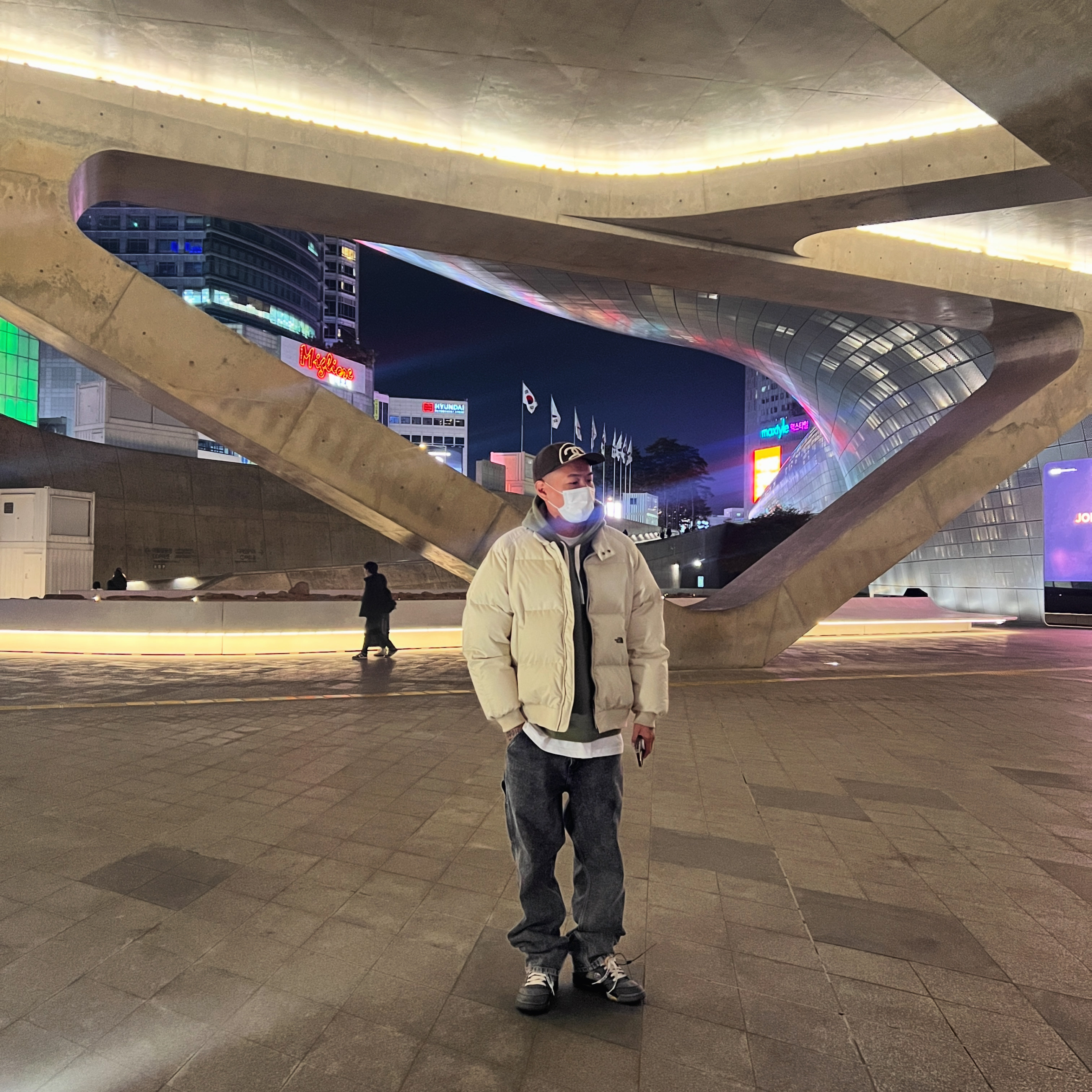 Stussy Big Link Low Pro Strapback Cap Brown, Supreme Small Box Drawcord Hooded Sweatshirt Light Olive - 23FW 착용 스타일 - 1