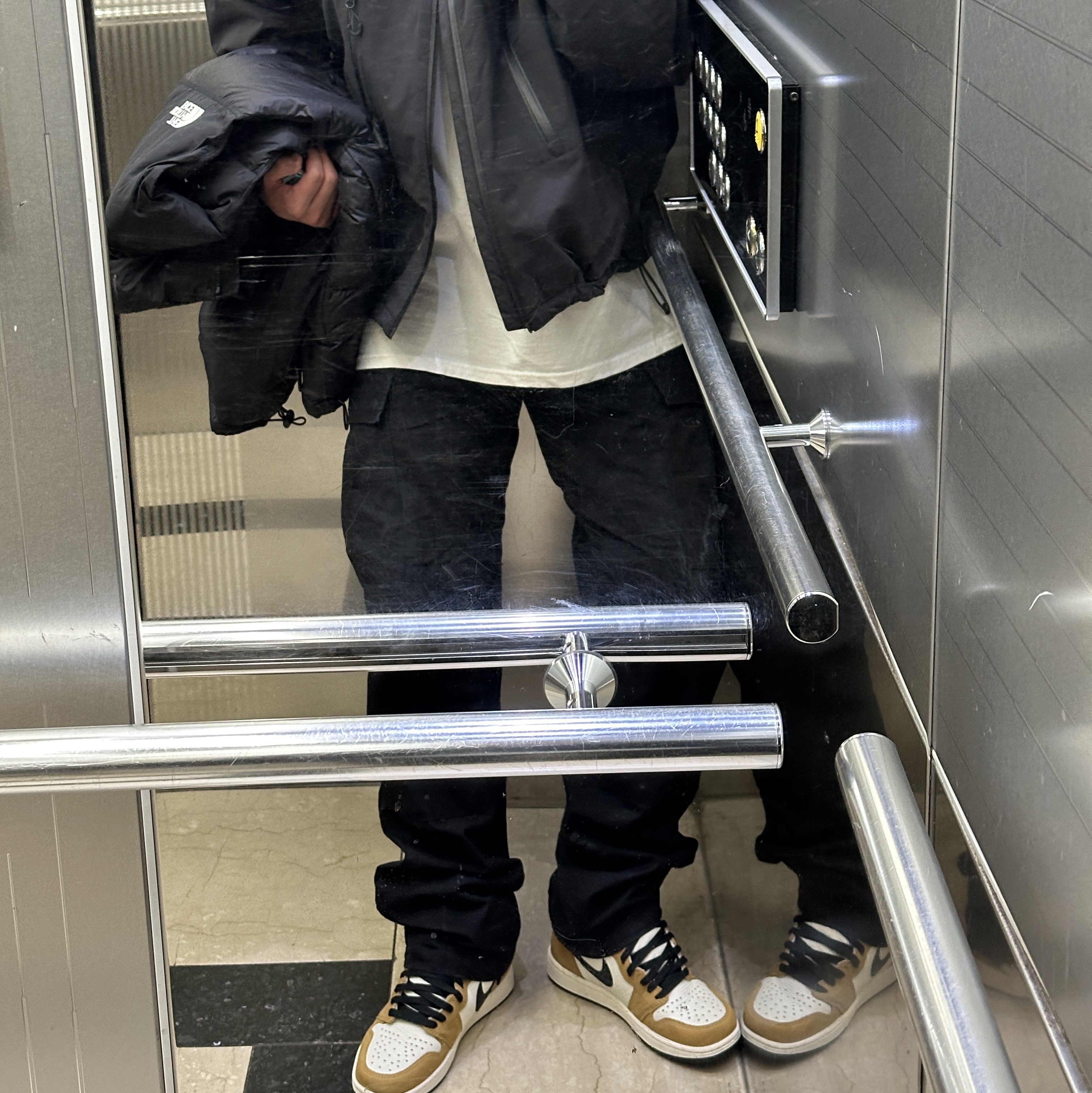 Jordan 1 Retro High Rookie of the Year 착용 스타일
