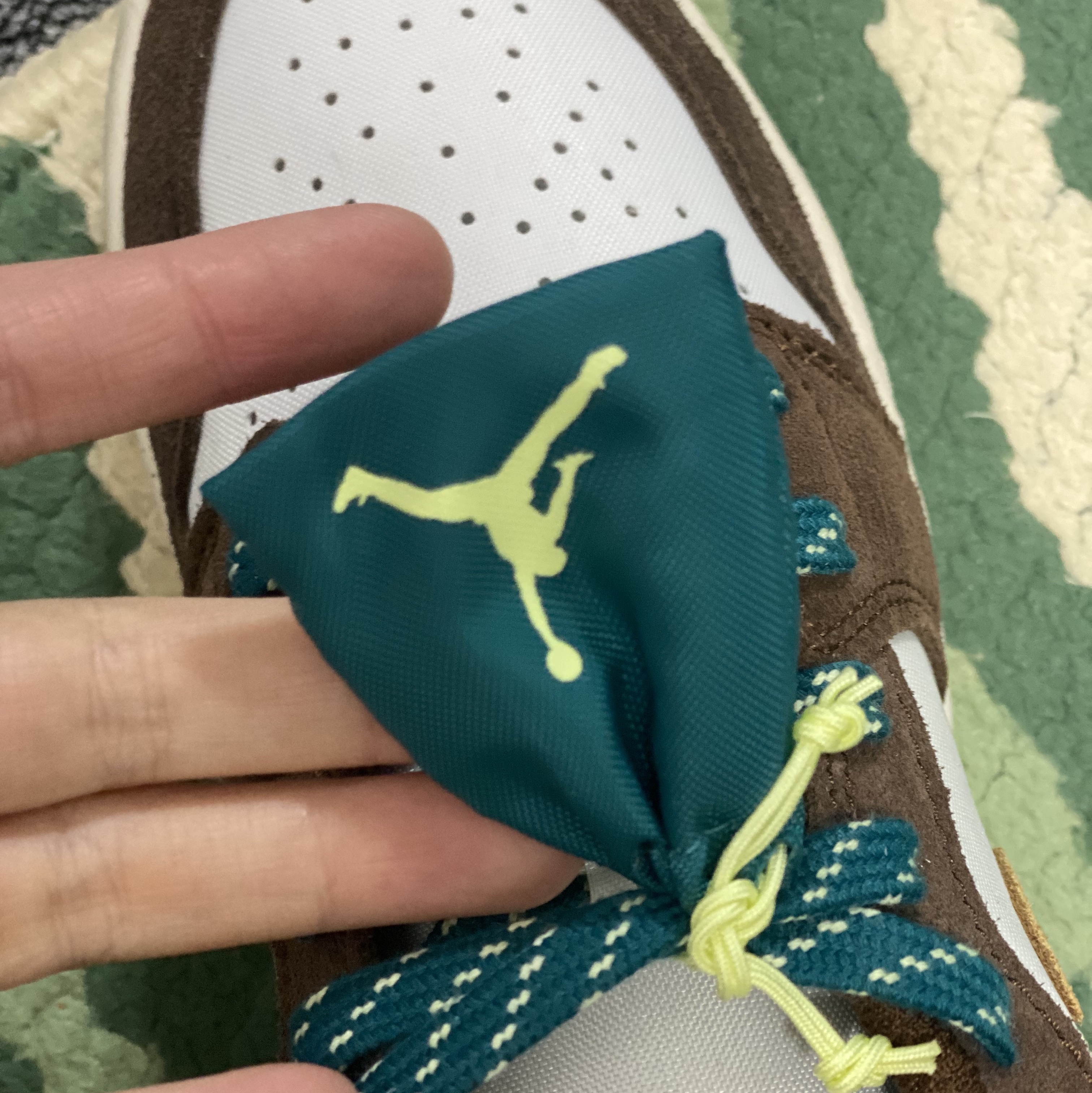 (GS) Jordan 1 Low SE Cacao Wow 착용 스타일 - 3