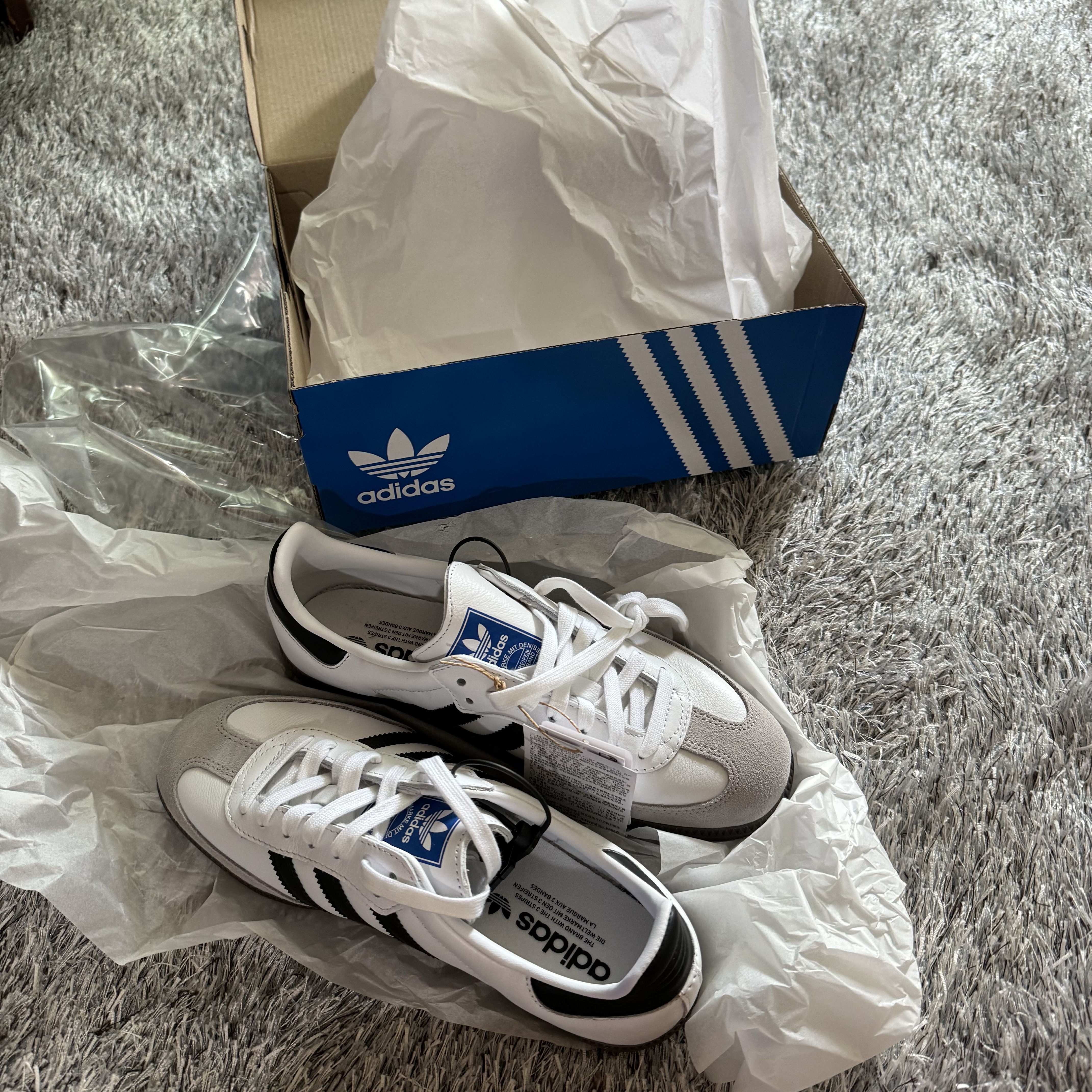 Adidas Samba OG Cloud White 착용 스타일 - 4