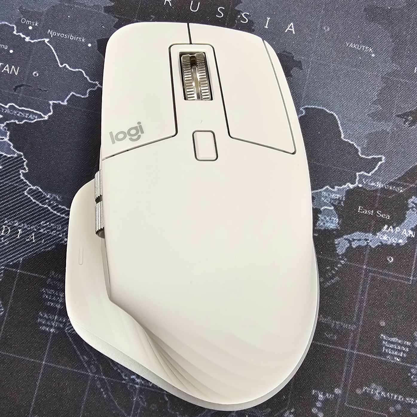 Logitech MX Master 3S Wireless Mouse Pale Gray (Korean Ver.) 착용 스타일 - 1