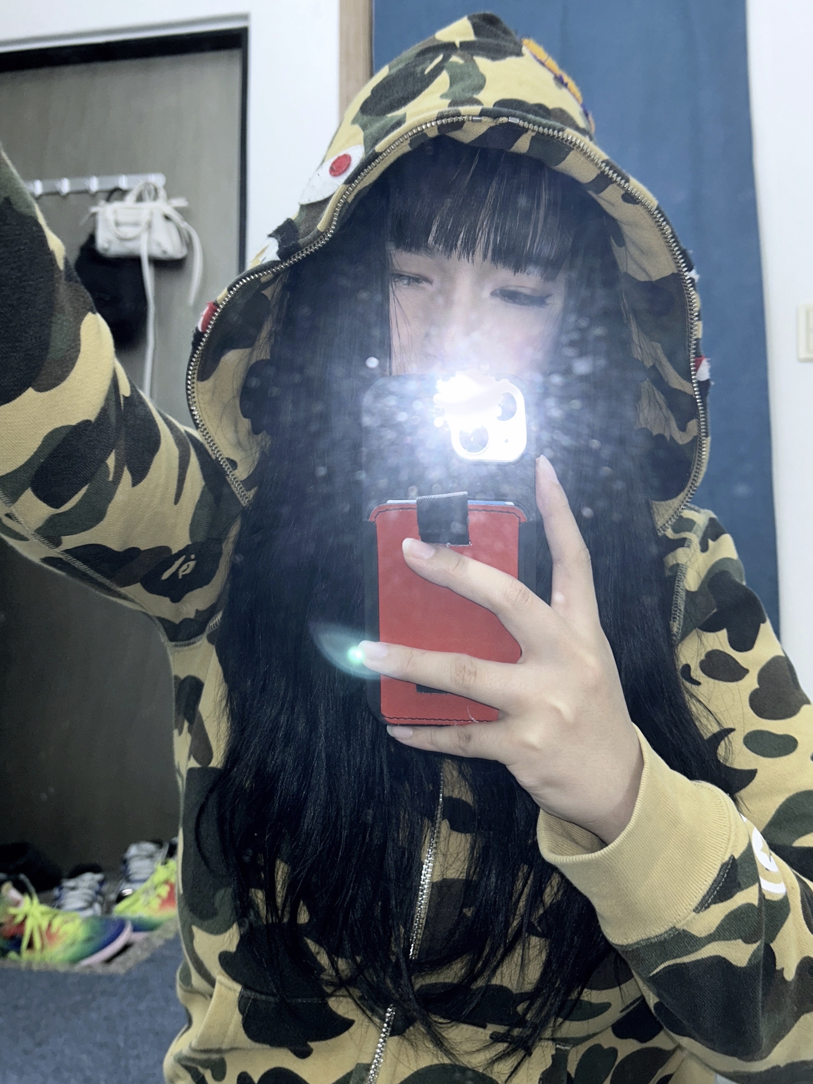BAPE 1st Camo Shark Full Zip Hoodie Yellow ์ฐฉ์ฉ ์คํ์ผ - 1