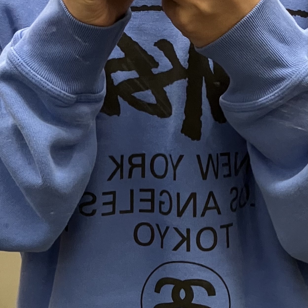 Stussy World Tour Crew Pigment Dyed Blue 착용 스타일