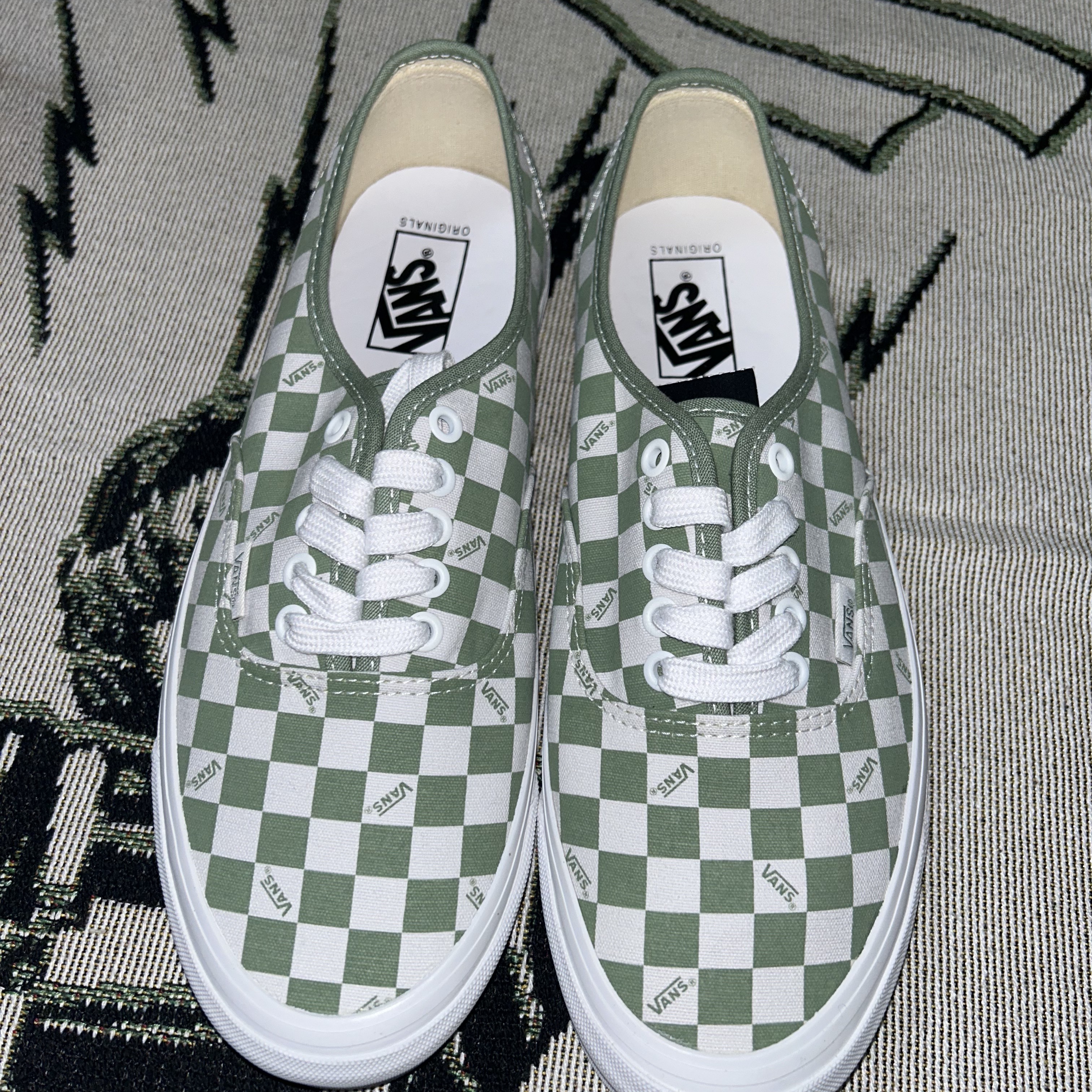 Vans Vault OG Authentic LX Checkerboard Loden 착용 스타일 - 4