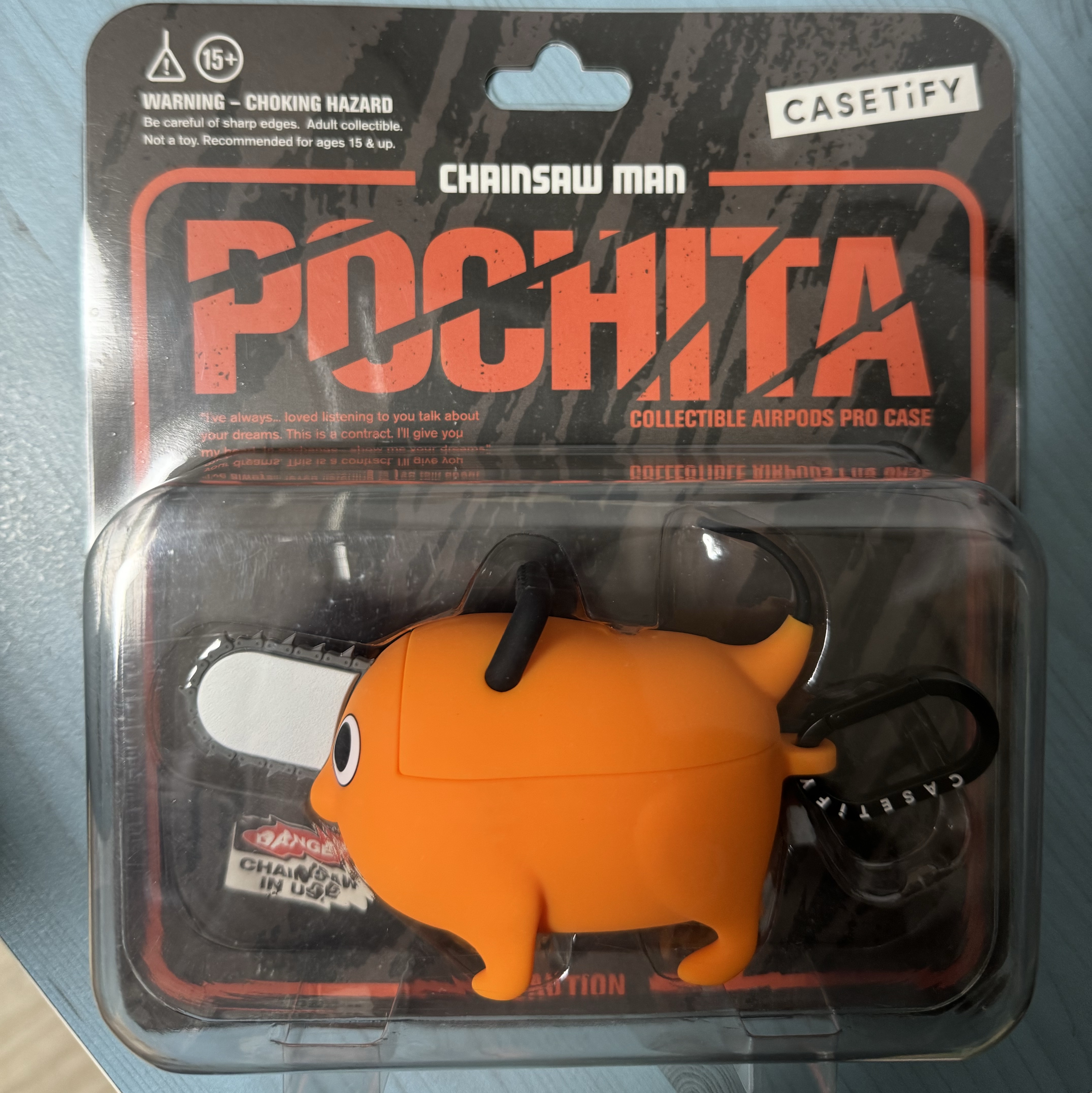 Casetify x Chainsaw Man Pochita Collectible AirPods Pro 1st/2nd Gen Case 착용 스타일 - 3