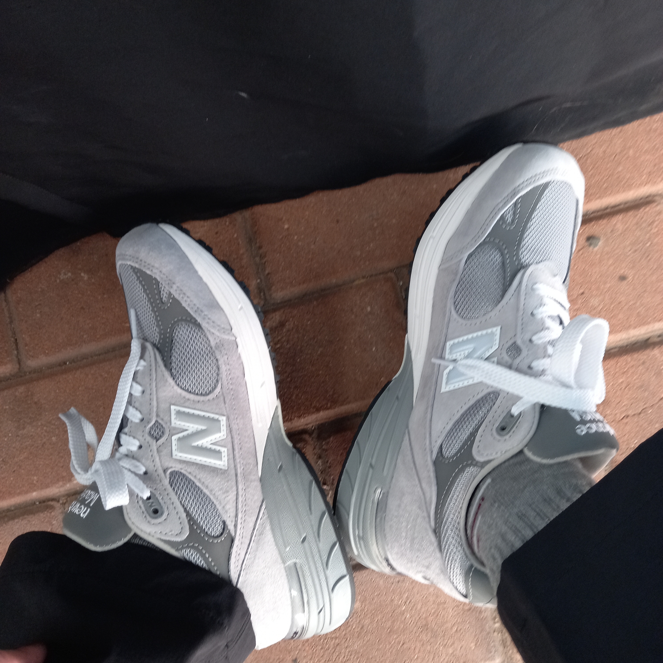 New Balance 993 Made in USA Grey - D Standard, Arc'teryx Gamma Pants Black 착용 스타일 - 1