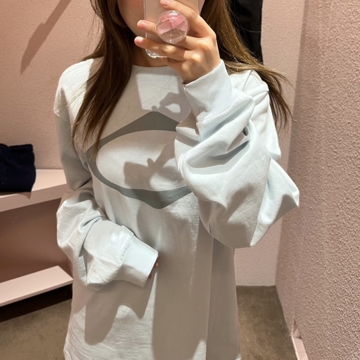 Mischief Rhombus Long Sleeve Sky Blue 착용 스타일