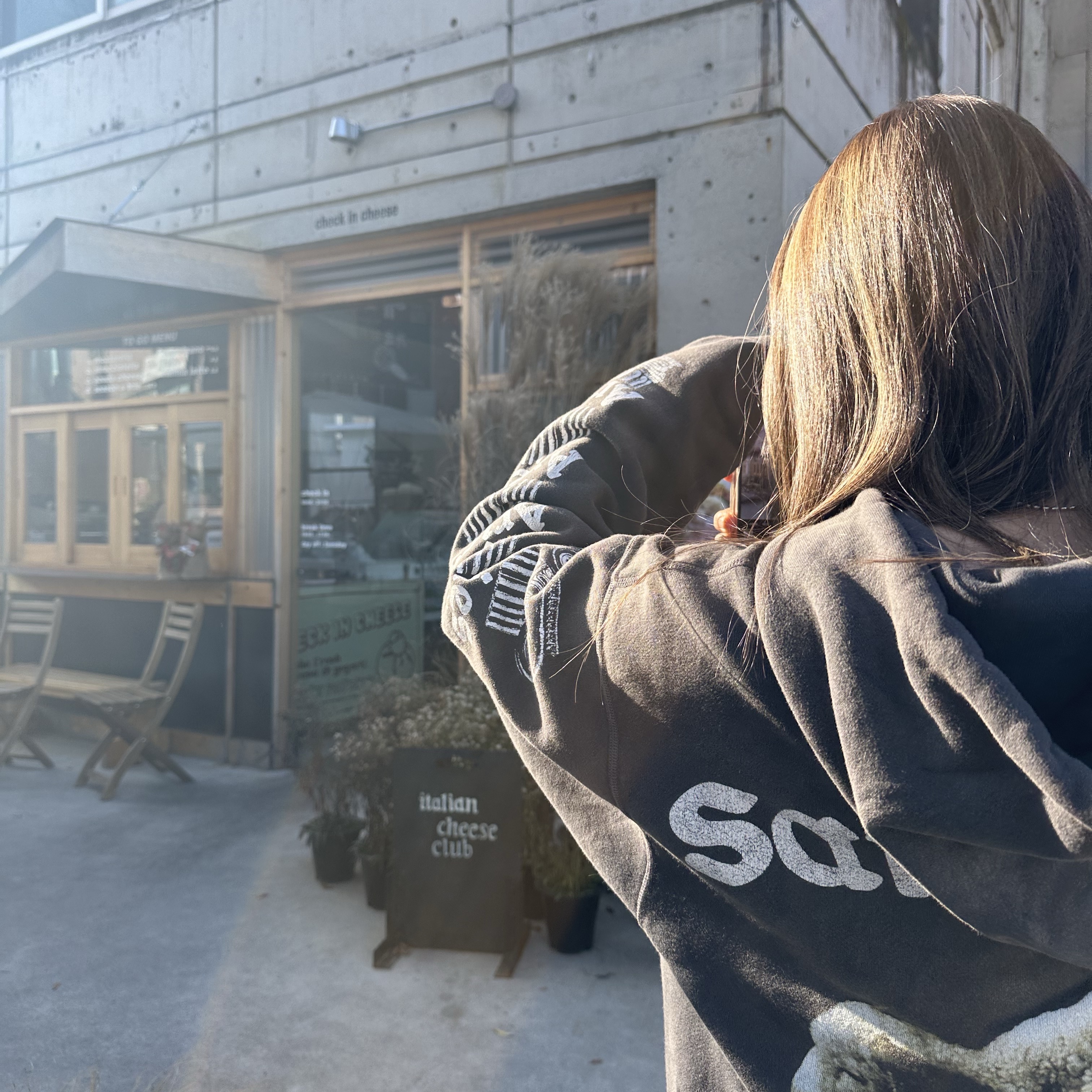 Saint Mxxxxxx x Aries Hoodie St Aries Black 착용 스타일