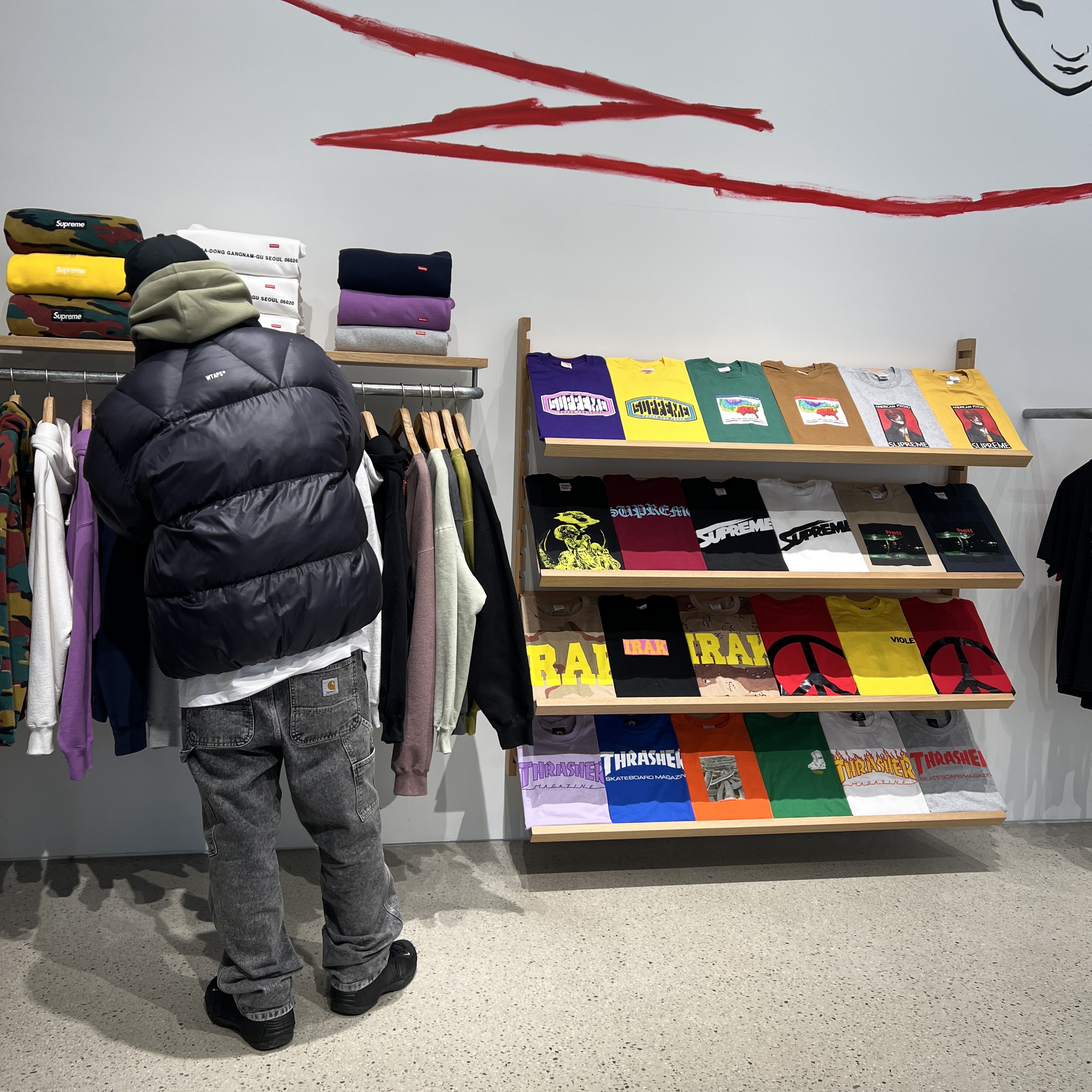 Nike x Comme des Garcons Homme Plus Air Foamposite One Black, Supreme Small Box Drawcord Hooded Sweatshirt Light Olive - 23FW 착용 스타일 - 1