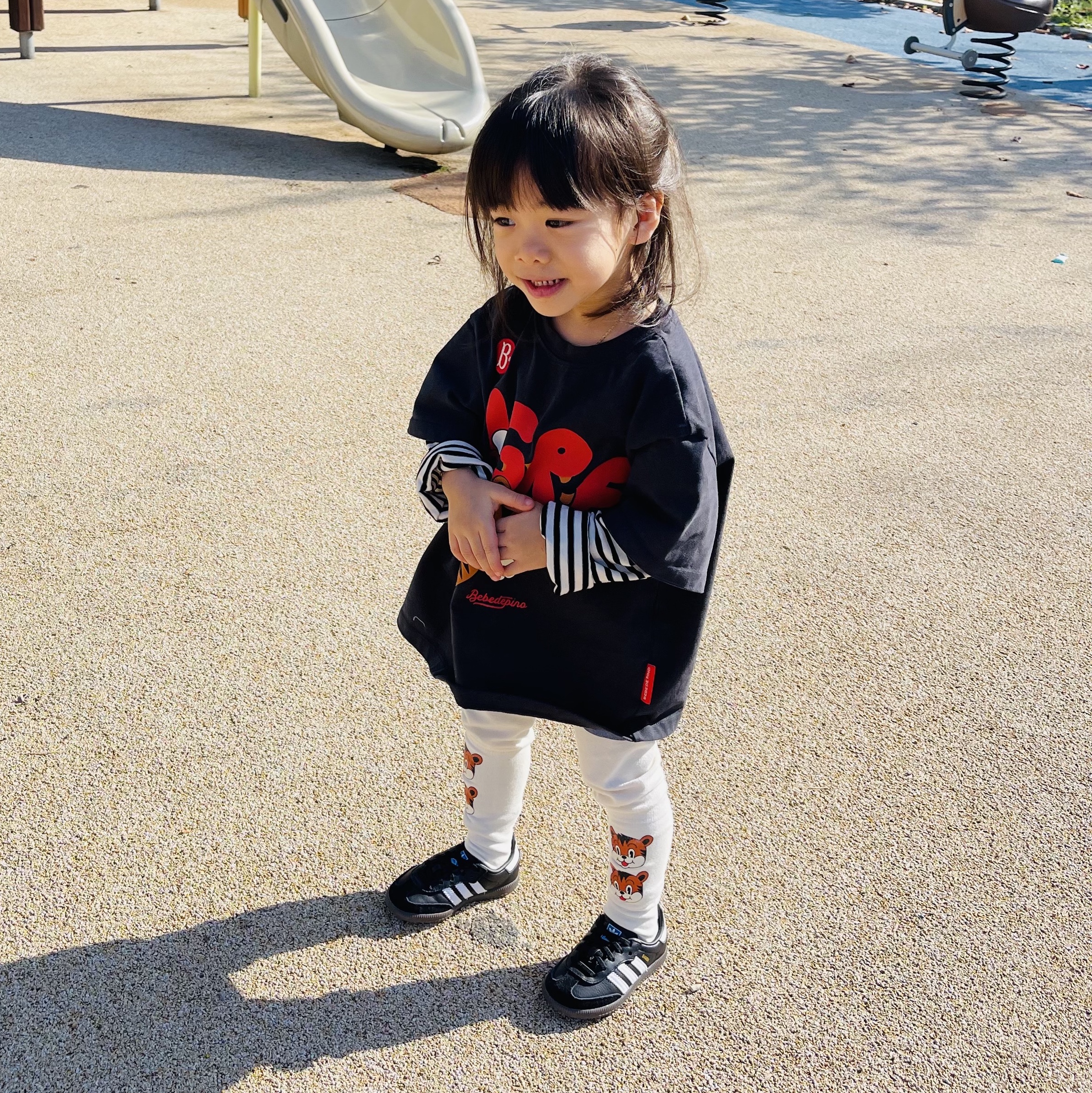 (Infant) Adidas Samba OG Core Black Cloud White 착용 스타일