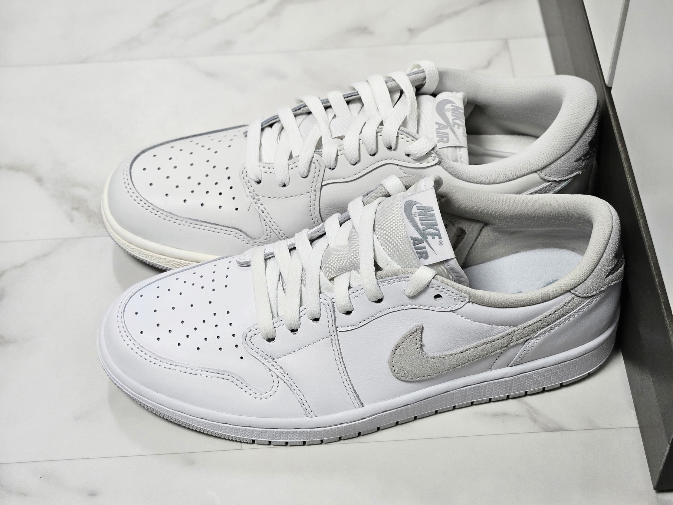 Jordan 1 Low 85 Neutral Grey 착용 스타일 - 6