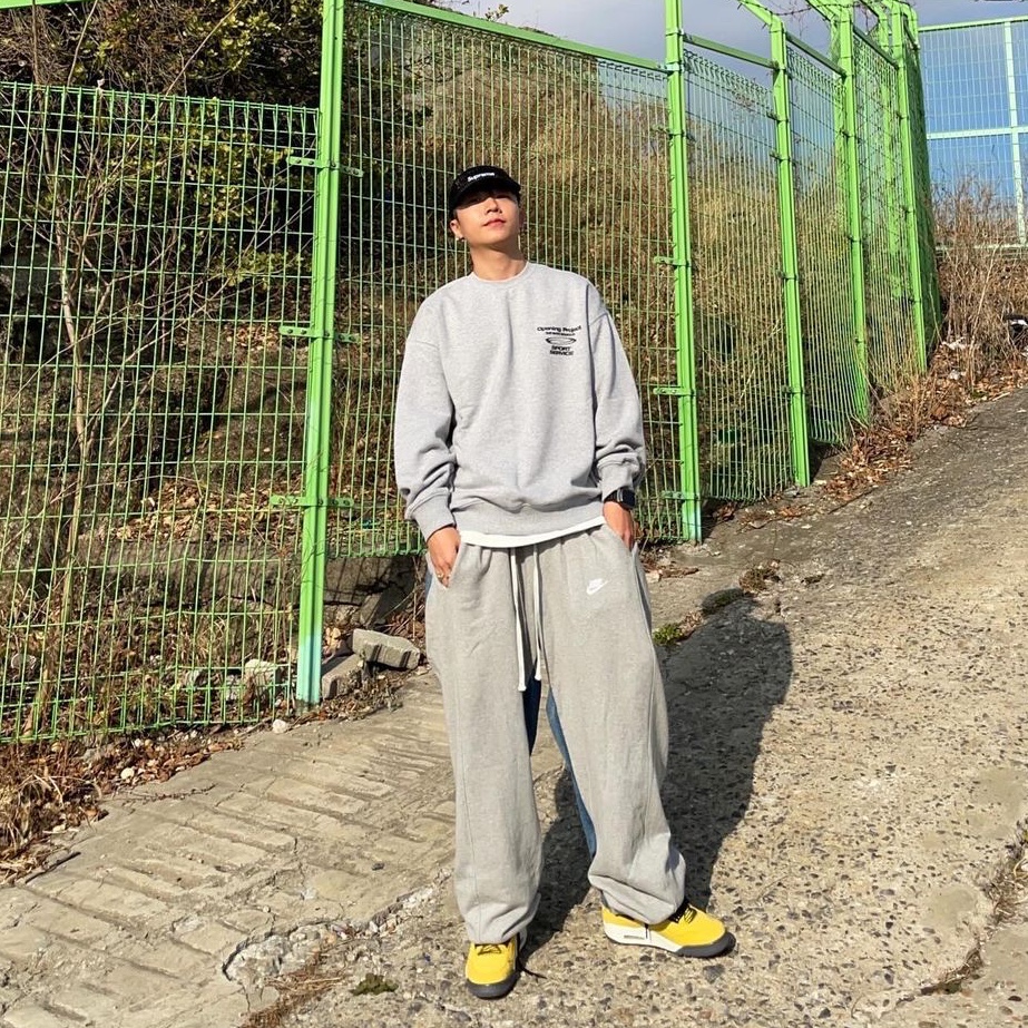 Opening Project Sport Service Sweatshirt Melange Grey 착용 스타일 - 2