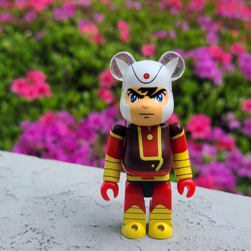 Bearbrick Mazinger Z and Koji Kabuto 100% & 400% Set 착용 스타일
