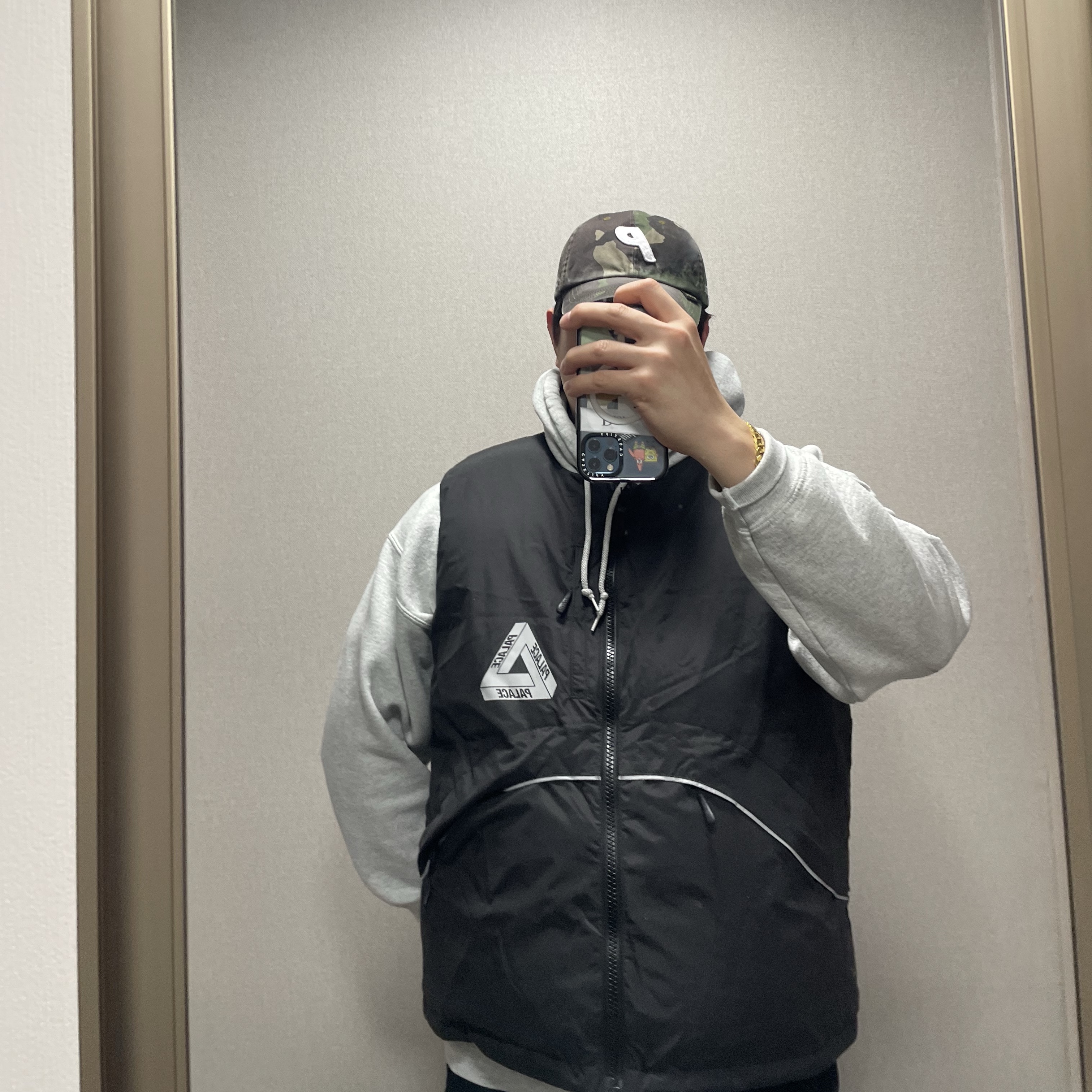 ジャケット・アウター PALACE P-Tech Reversible Puffa Vest L Palace P-Tech Reversible Puffa Vest Black Men's - FW23 - US