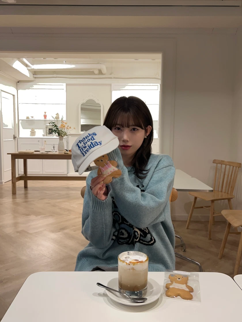 나 피오랑 커플 니트🩵🩵 | KREAM