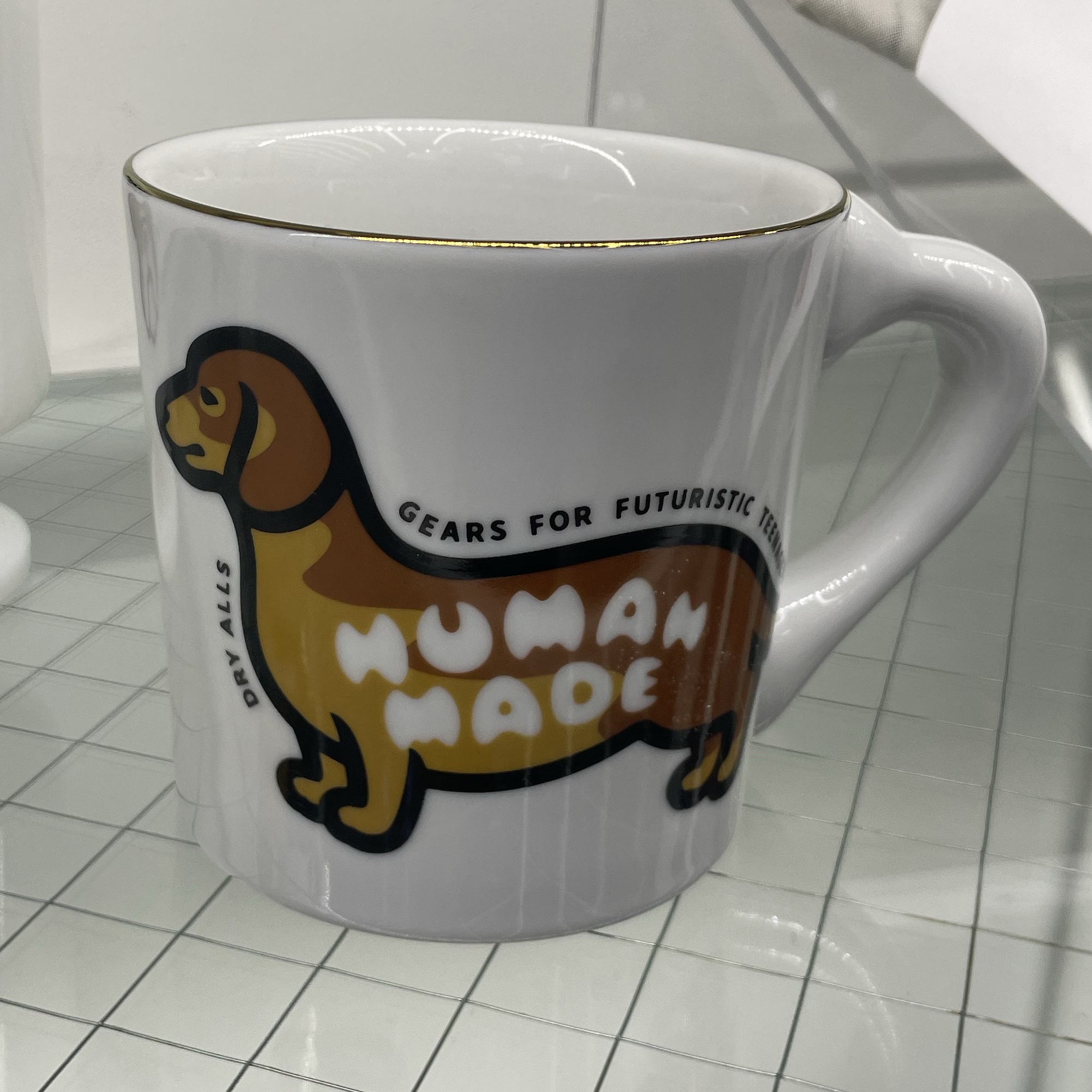 Human Made Dachs Coffee Mug White 착용 스타일