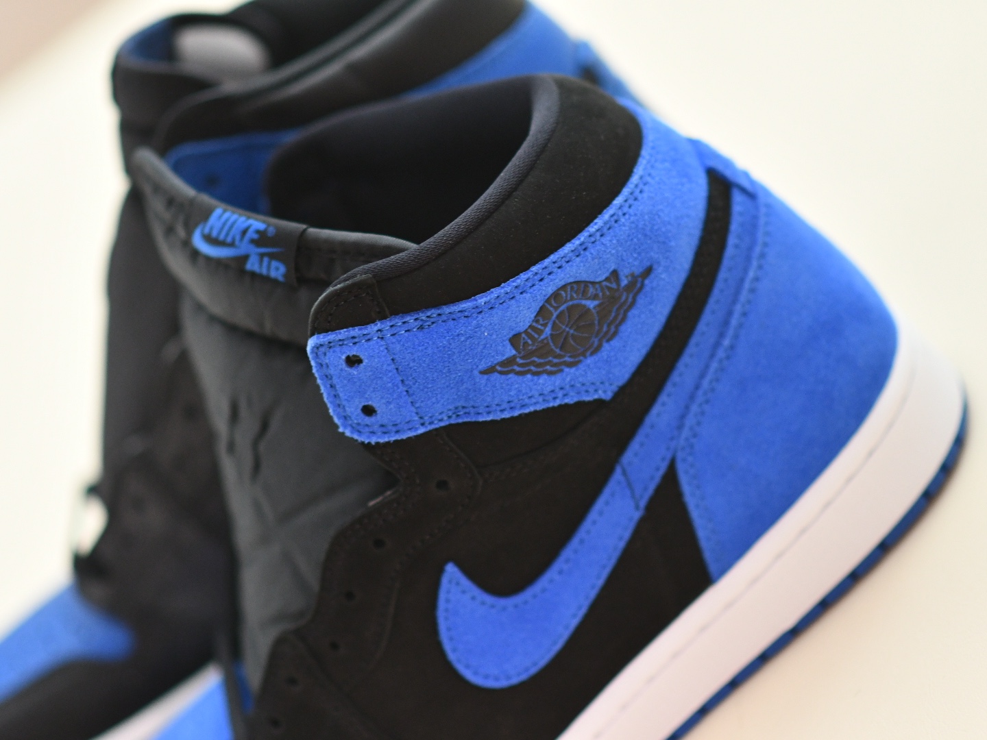 Jordan 1 Retro High OG Royal Reimagined, Jordan 1 Retro Black Royal Blue 2013 착용 스타일 - 2