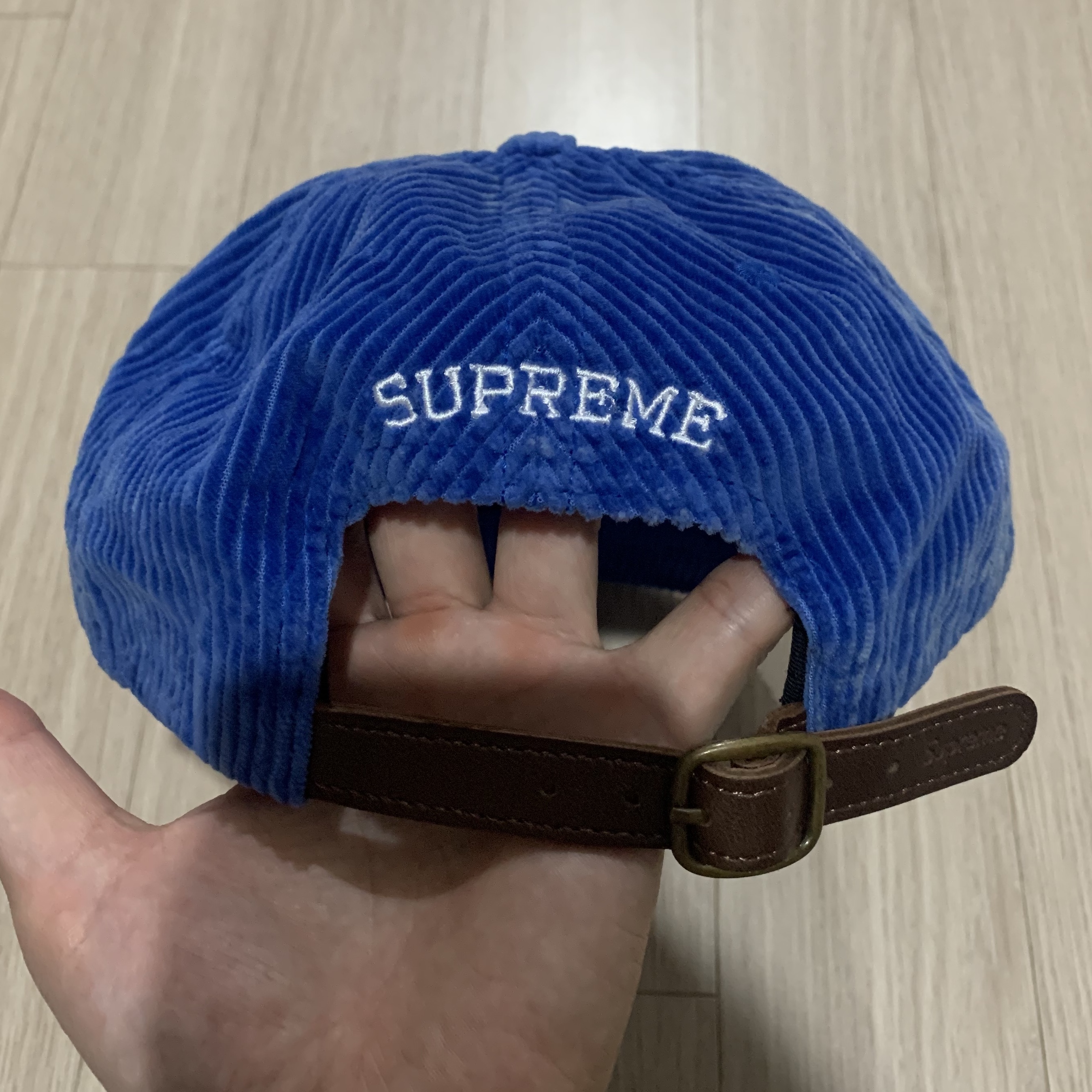 Supreme Corduroy S Logo 6-Panel Royal - 23FW 착용 스타일 - 3
