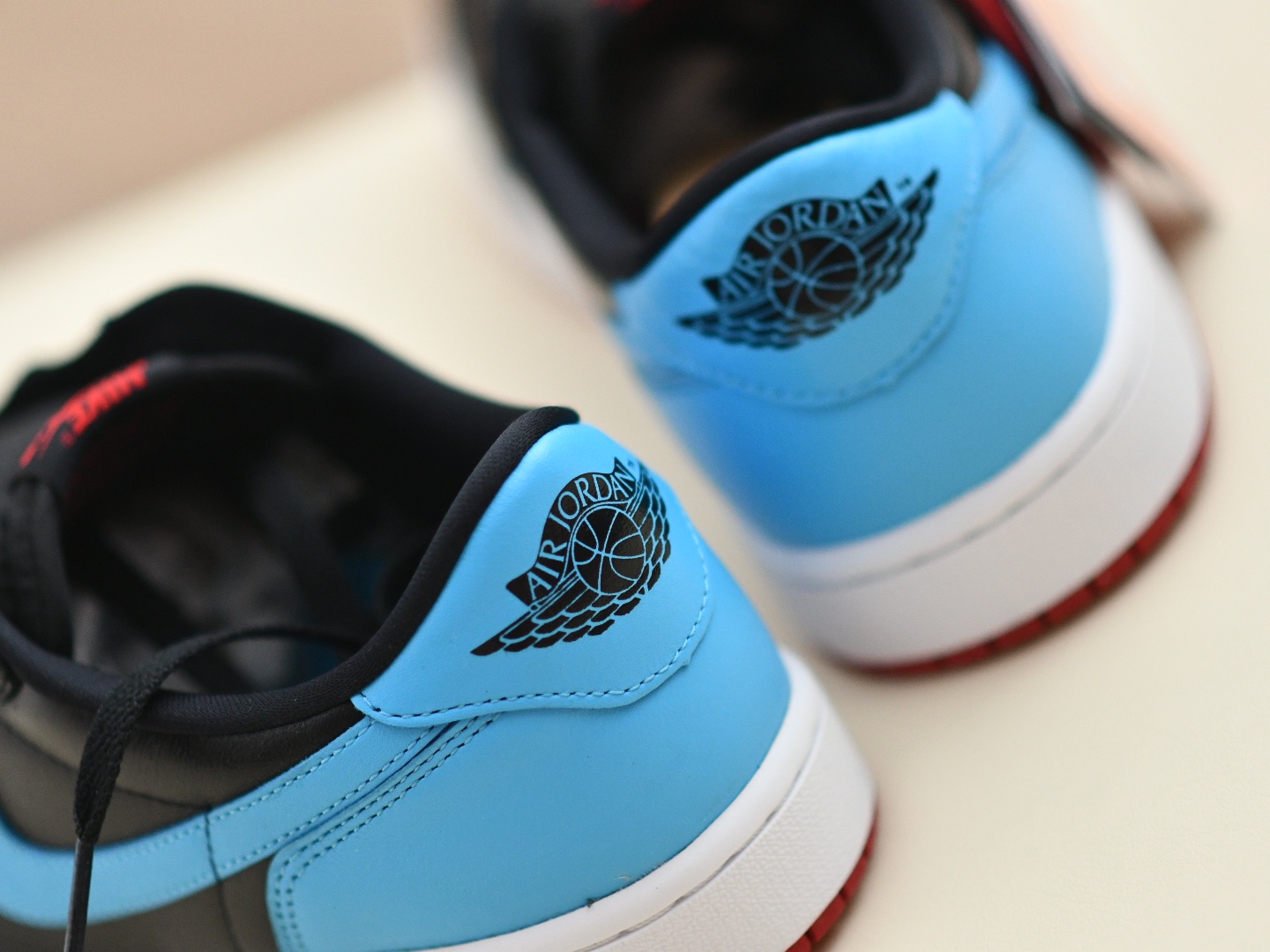 (W) Jordan 1 Retro Low OG NC to CHI 착용 스타일 - 3