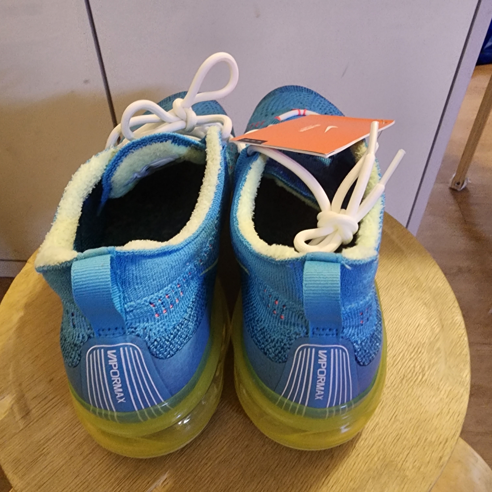 Nike Air VaporMax 2023 Flyknit Baltic Blue 착용 스타일 - 3