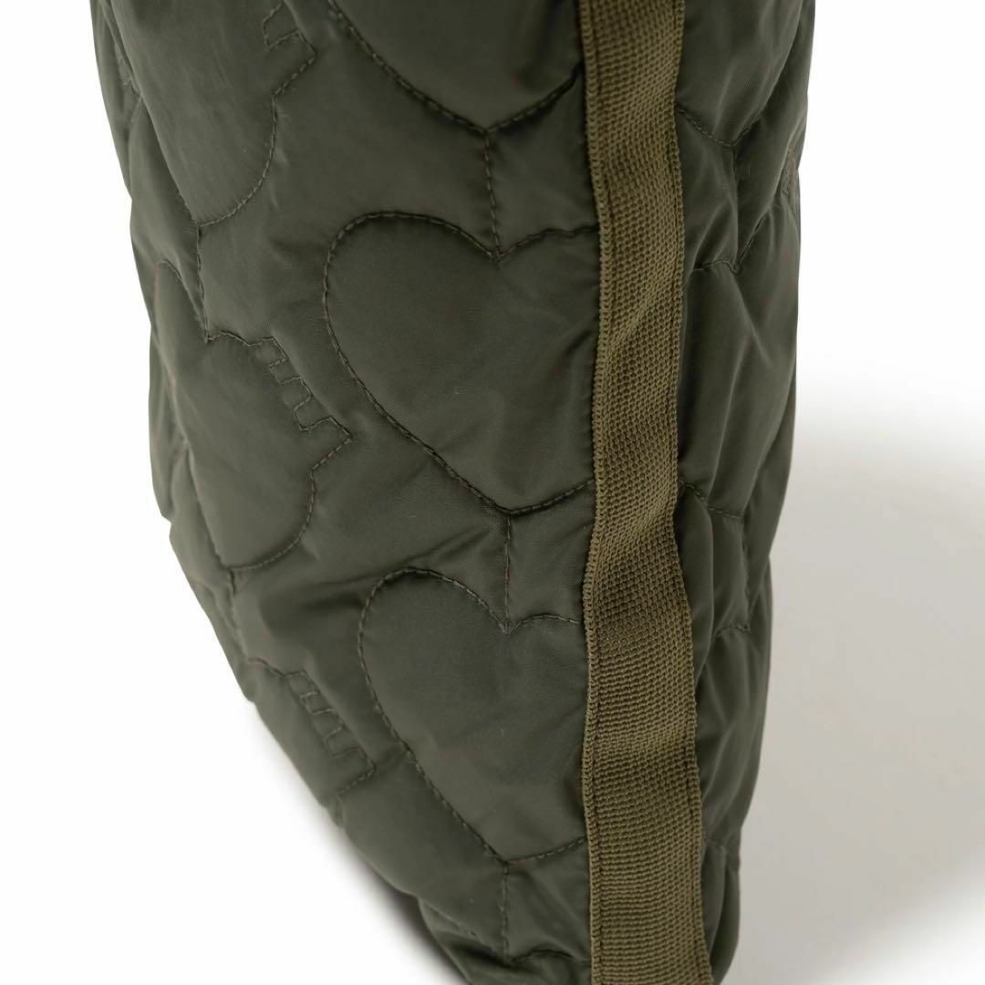 Human Made Heart Quilting Shoulder Bag Olive Drab 착용 스타일