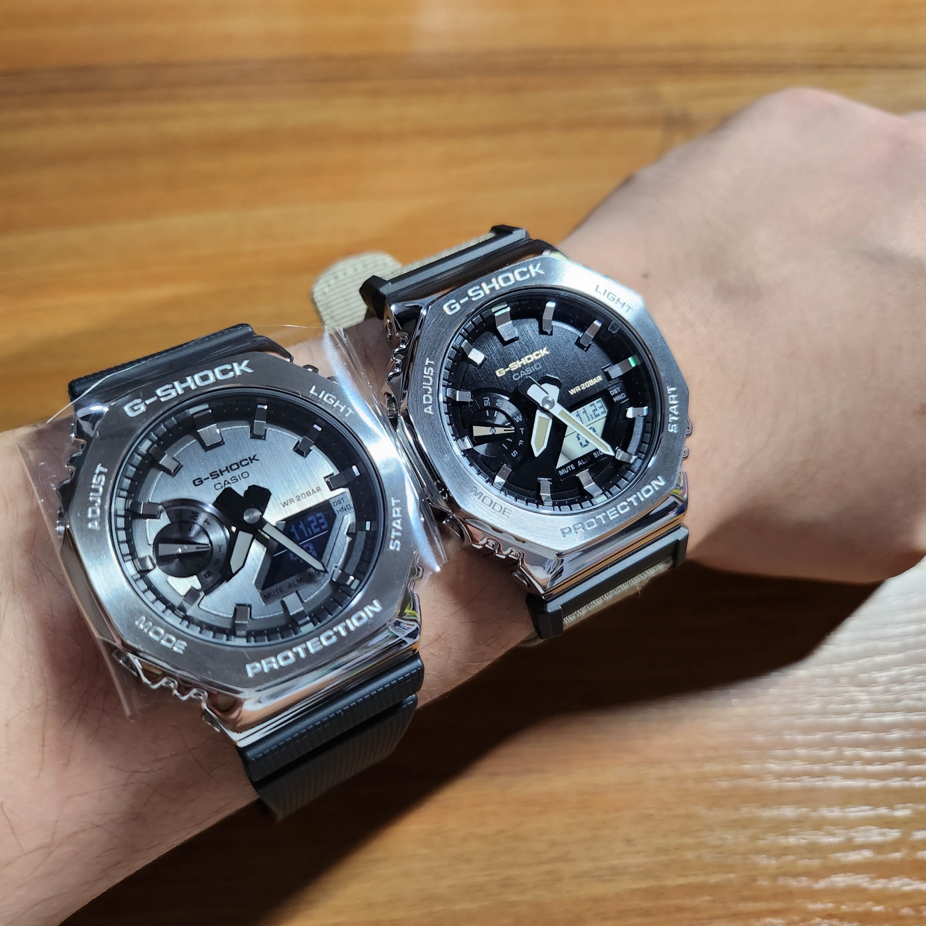 Casio G-Shock GM-2100-1A, Casio G-ShockGM-2100C-5ADR 착용 스타일 - 1