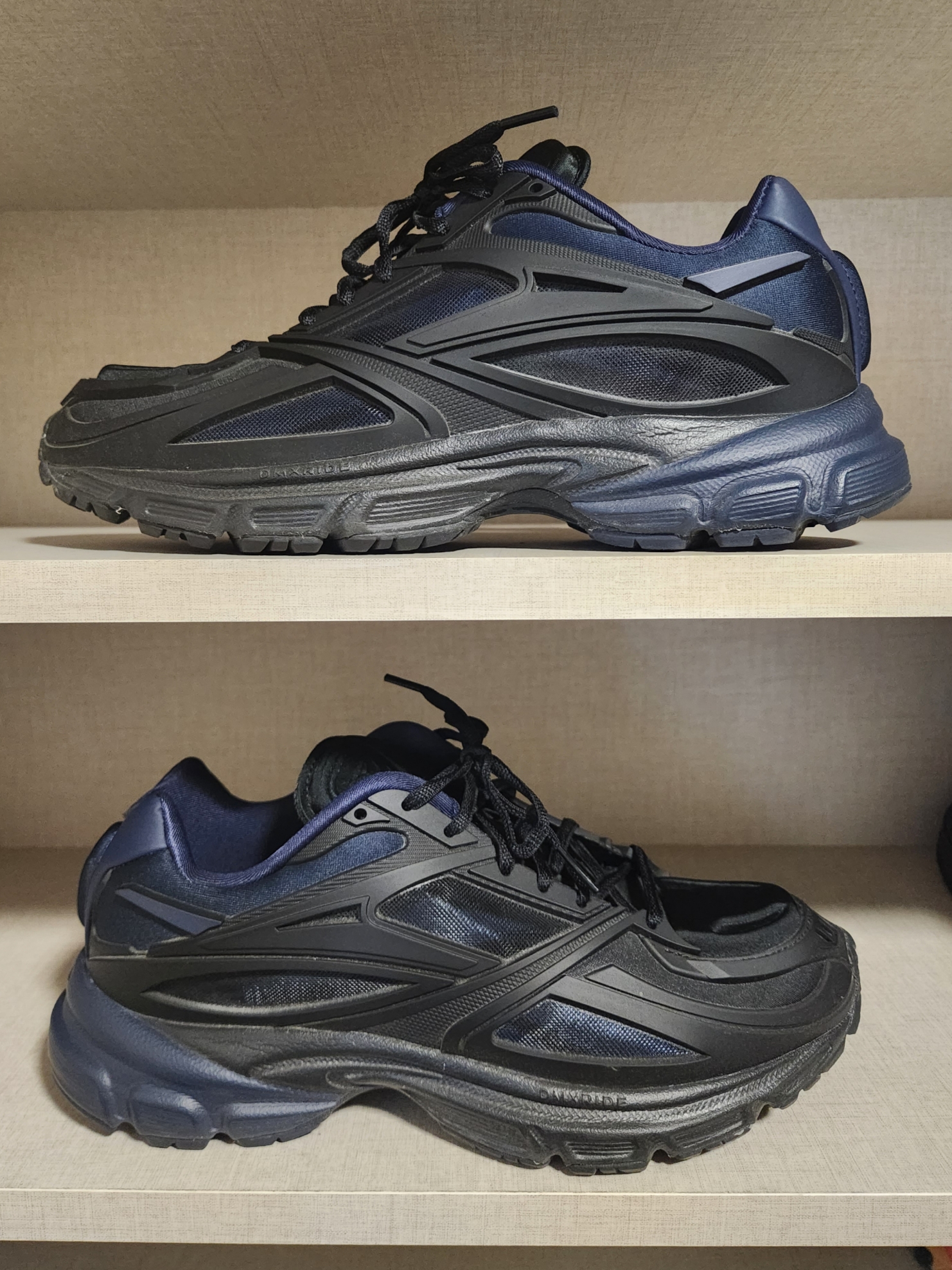 Reebok Premier Road Modern Core Black Vector Navy 착용 스타일