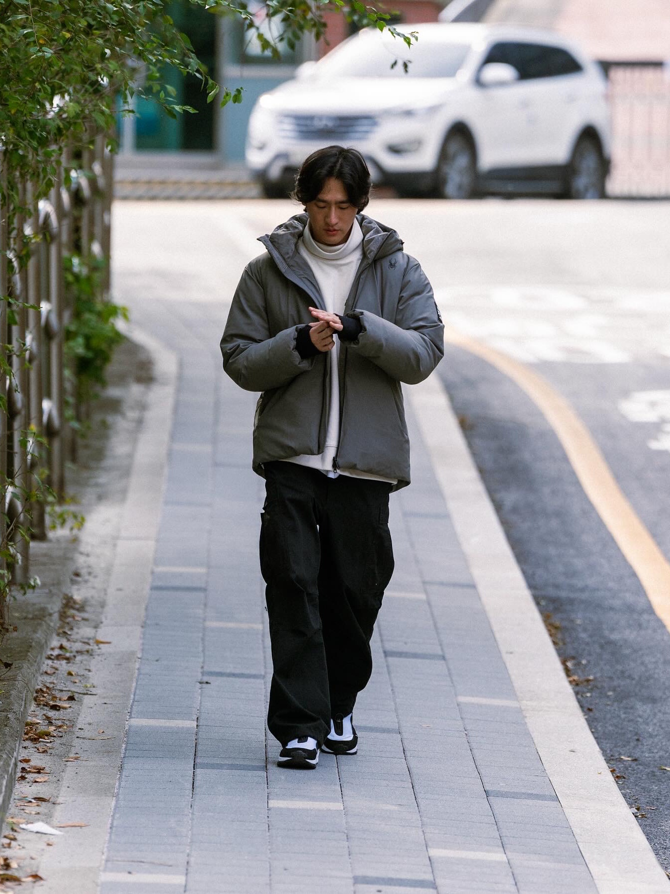 Nike x Comme des Garcons Homme Plus Air Max Sunder SP White Black 착용 스타일 - 6