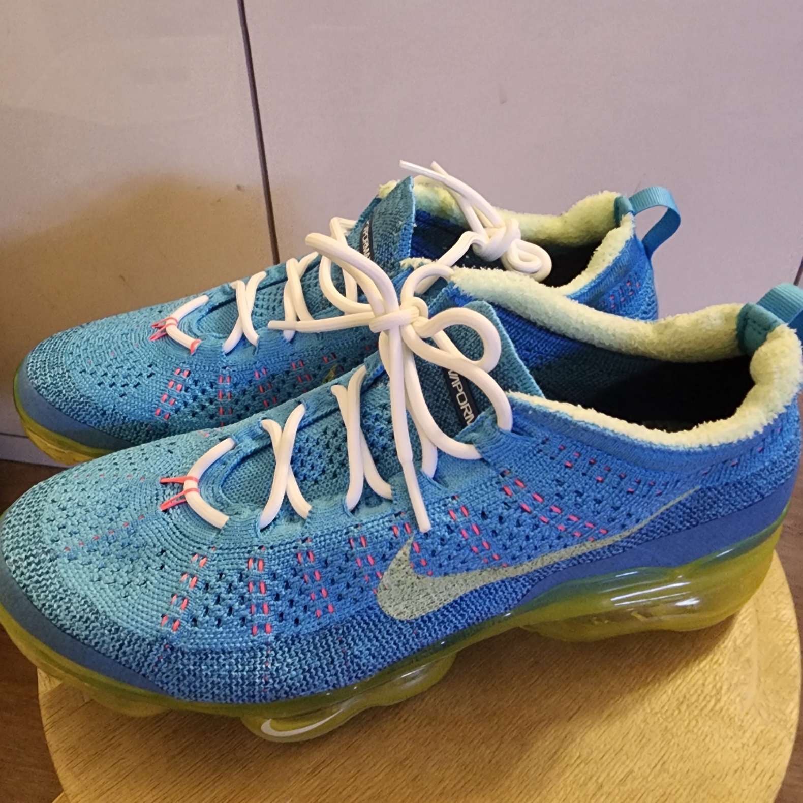 Nike Air VaporMax 2023 Flyknit Baltic Blue 착용 스타일 - 2