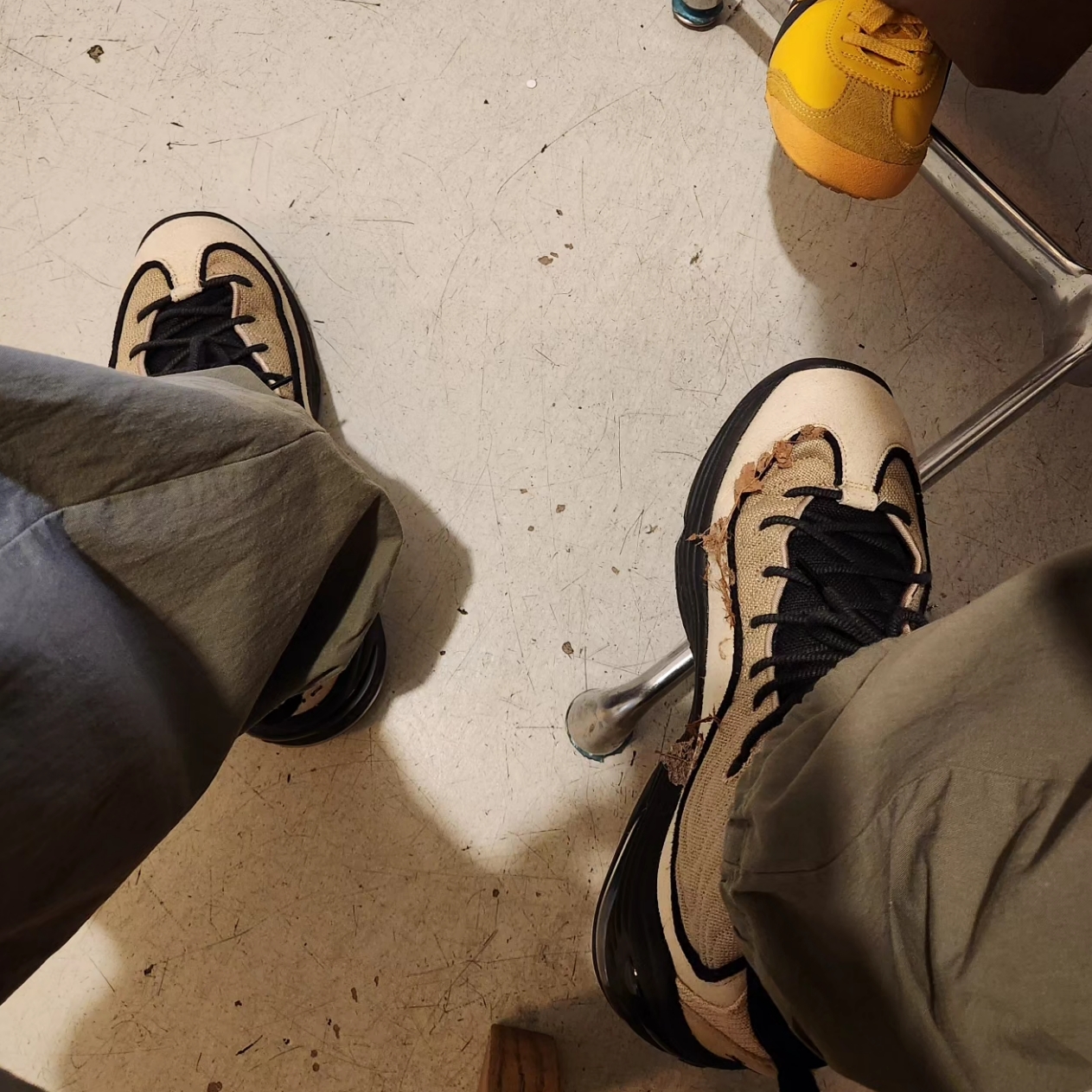 Nike x Stussy Air Penny II Rattan and Limestone 착용 스타일