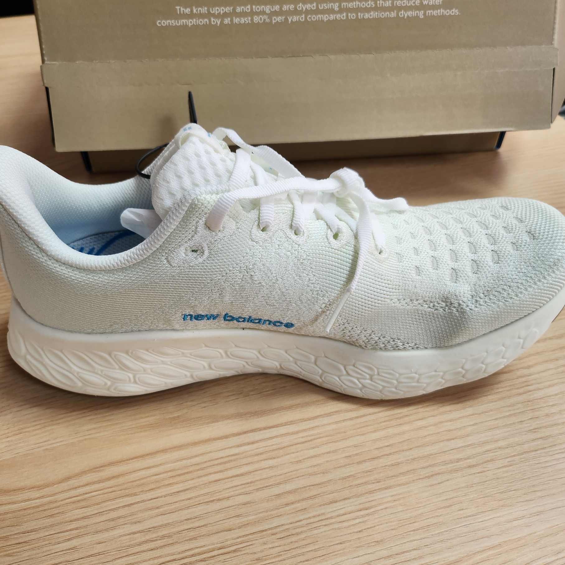 New Balance x Blue Bottle Coffee Fresh Foam X 1080v12 Undyed With Blue - 2E Wide 착용 스타일 - 9