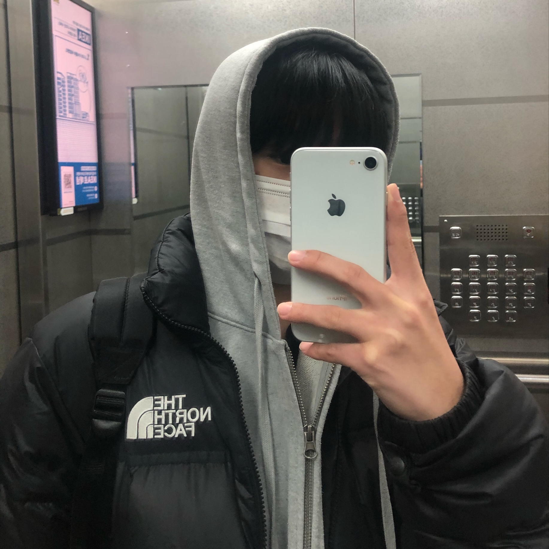 The North Face 1996 Eco Nuptse Jacket Black 착용 스타일