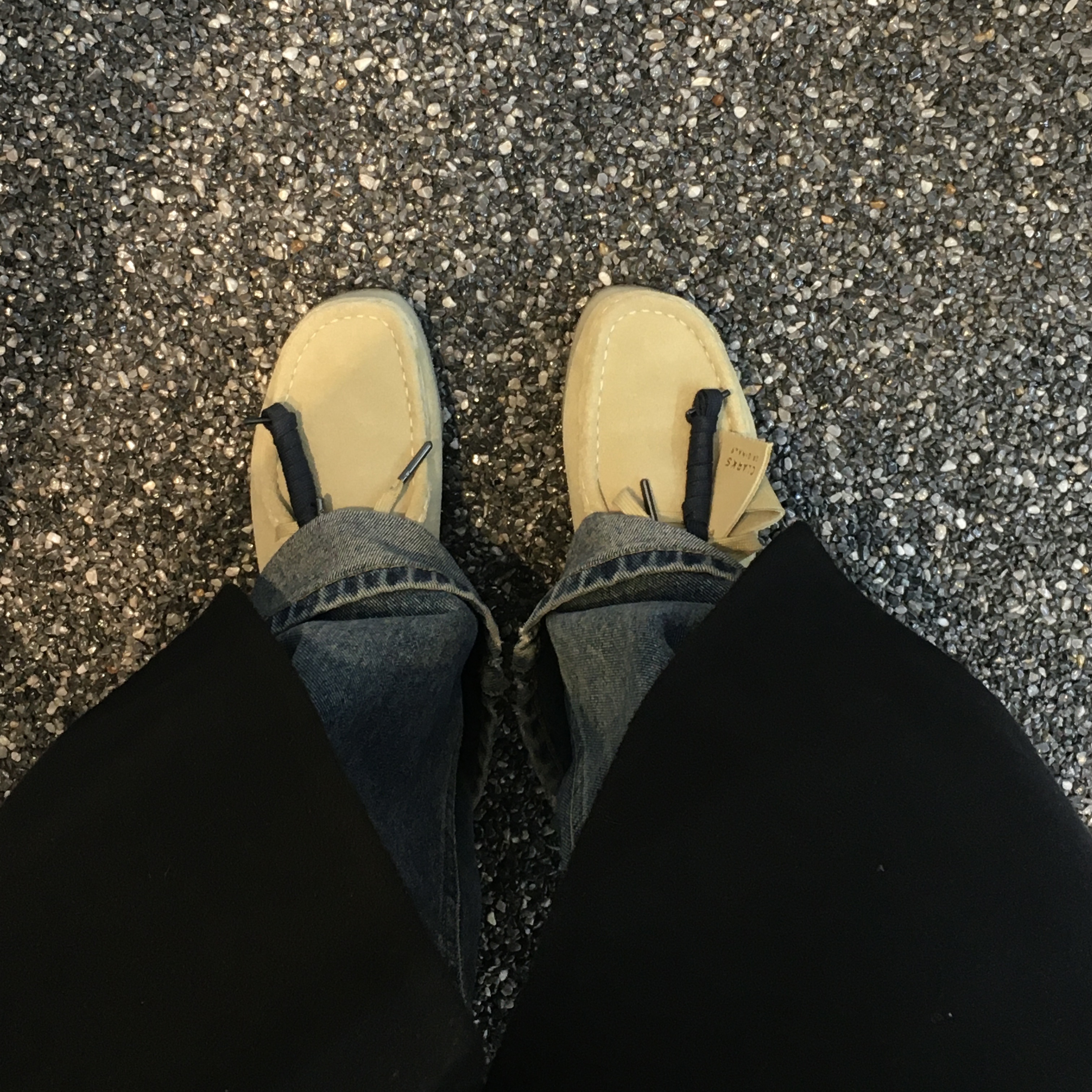 (W) Clarks Wallabee Maple Suede 착용 스타일 - 1