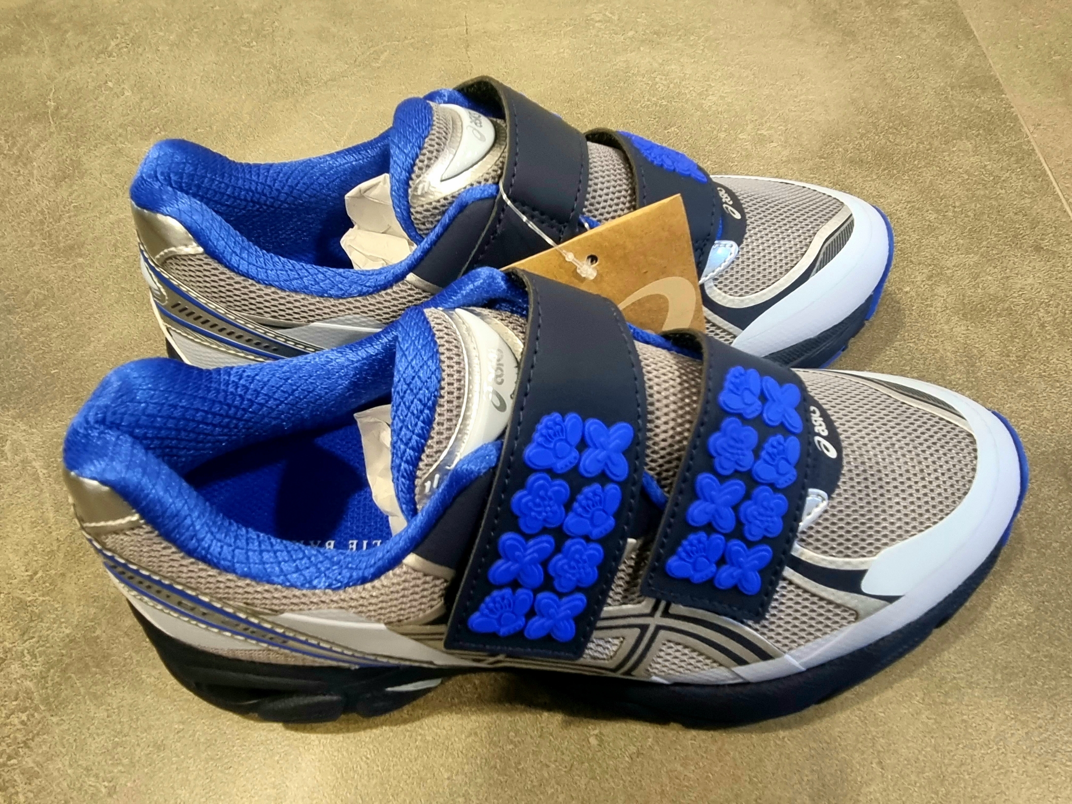 Asics x Cecilie Bahnsen GT-2160 Pure Silver Midnight 착용 스타일 - 2