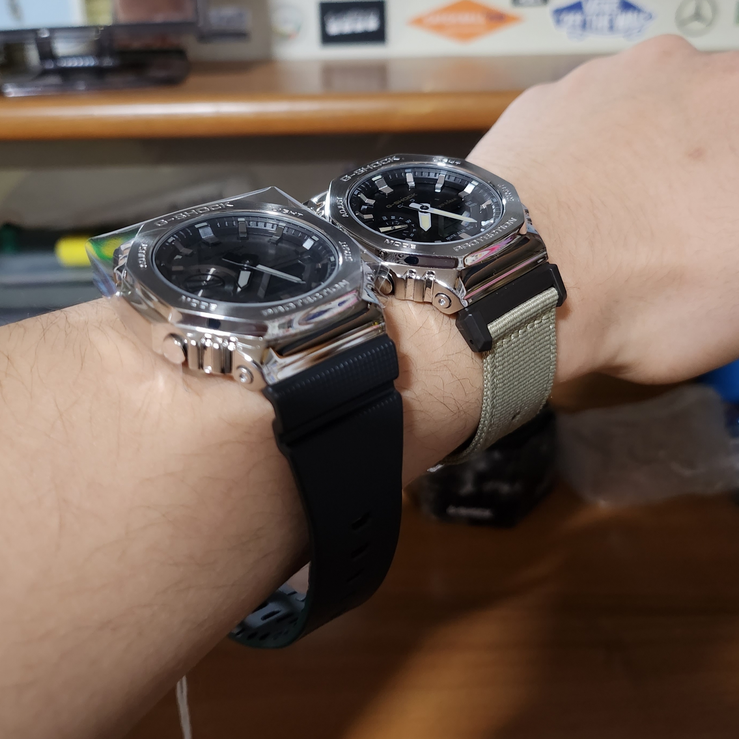 Casio G-Shock GM-2100-1A, Casio G-ShockGM-2100C-5ADR 착용 스타일 - 2