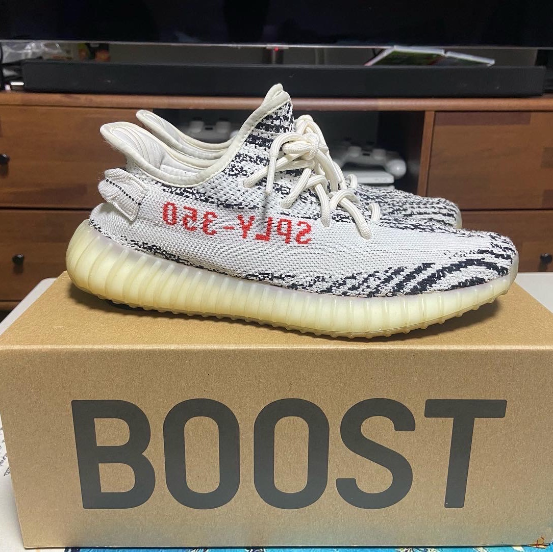 Adidas Yeezy Boost 350 V2 Zebra 2017/2019/2020 착용 스타일 - 1
