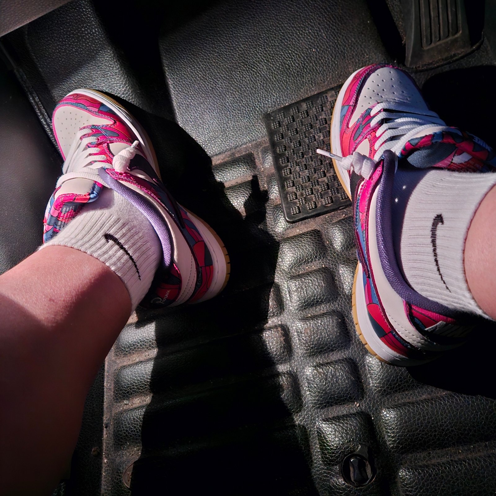 Nike x Parra SB Dunk Low Pro Abstract Art 착용 스타일