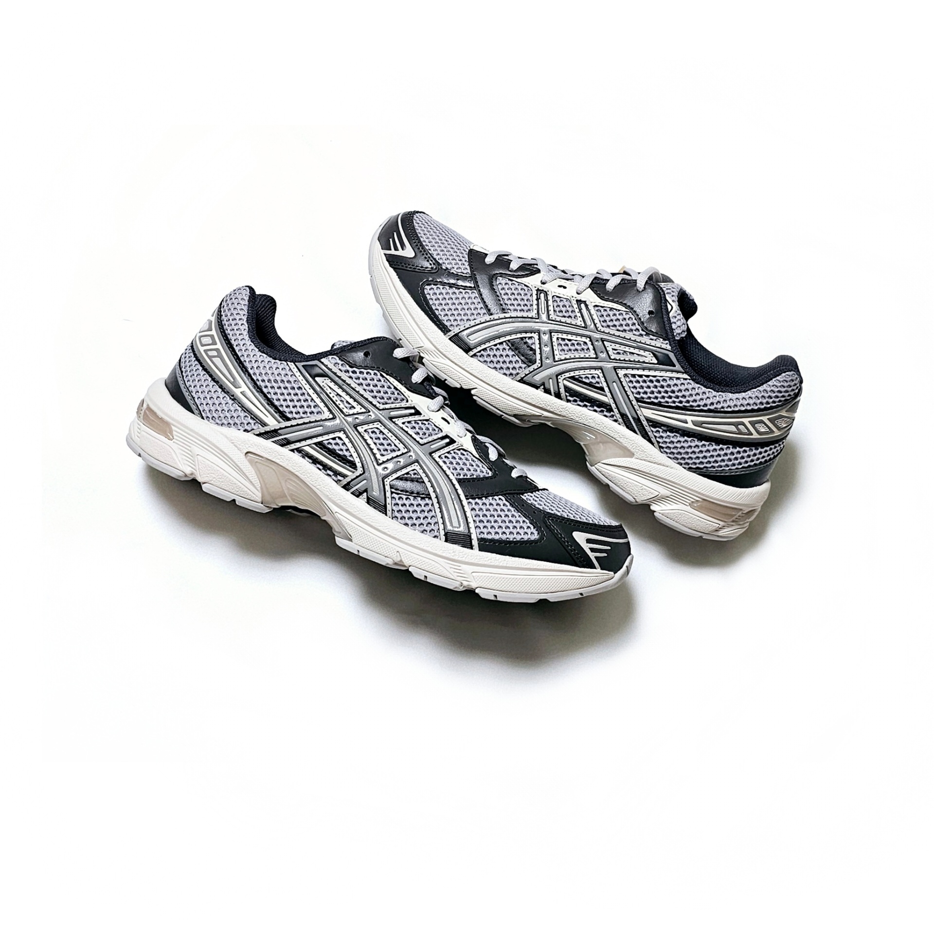 Asics Gel-1130 Oyster Grey Clay Grey 착용 스타일 - 5