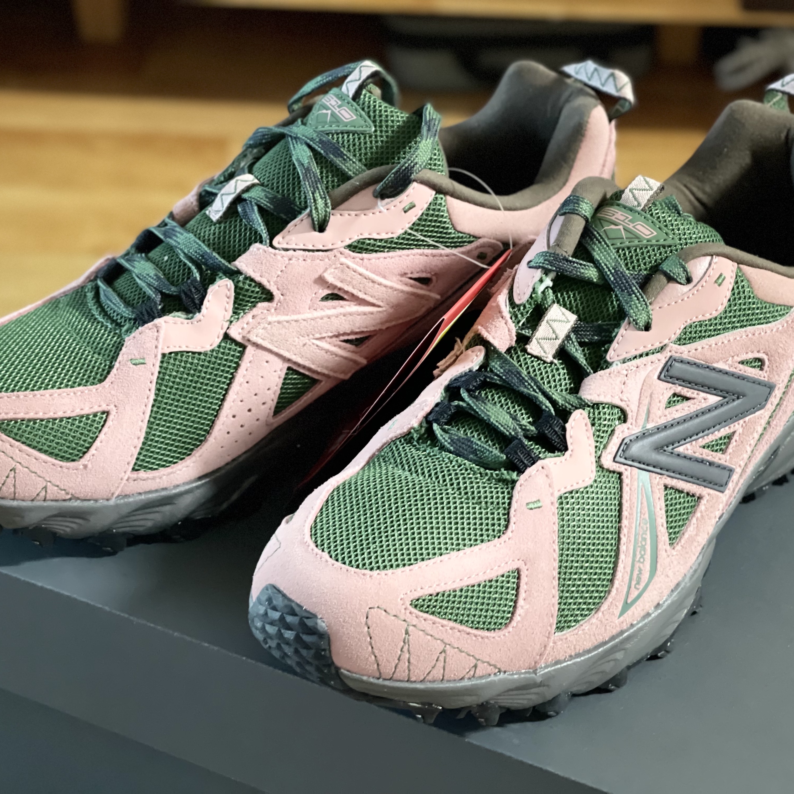 New Balance ML610T Pink Moon - D Standard 착용 스타일