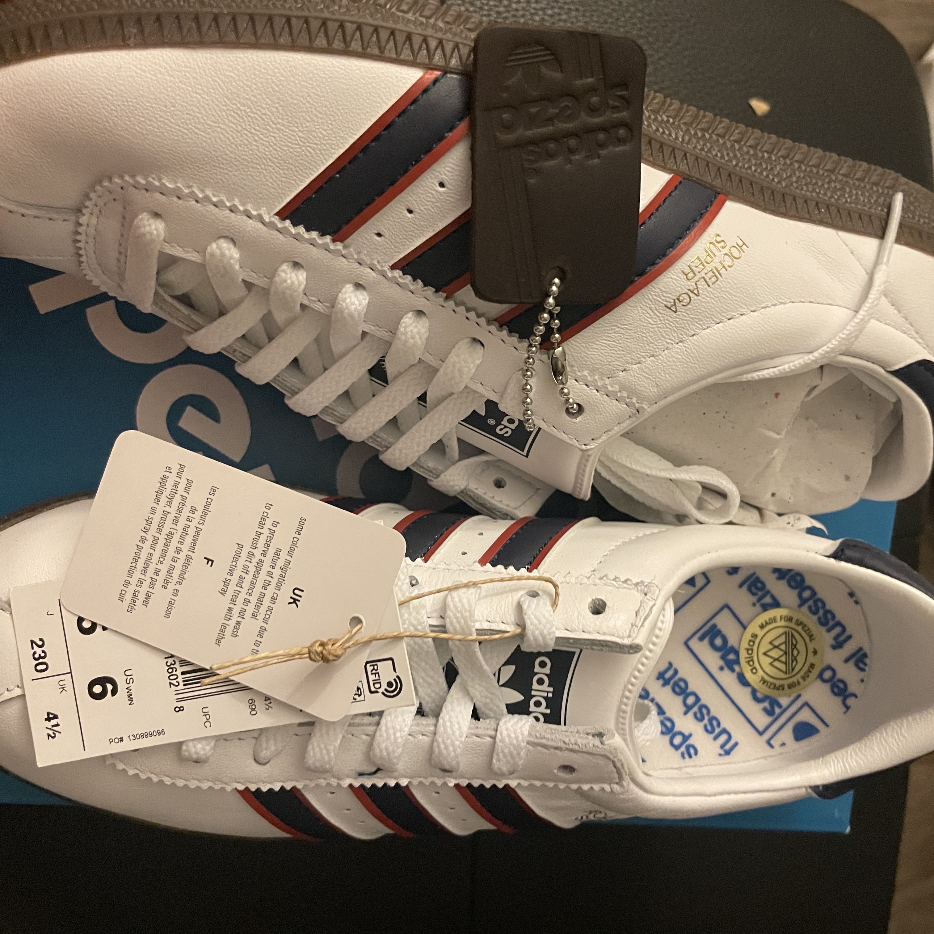Adidas Hochelaga Spezial Cloud White 착용 스타일 - 2