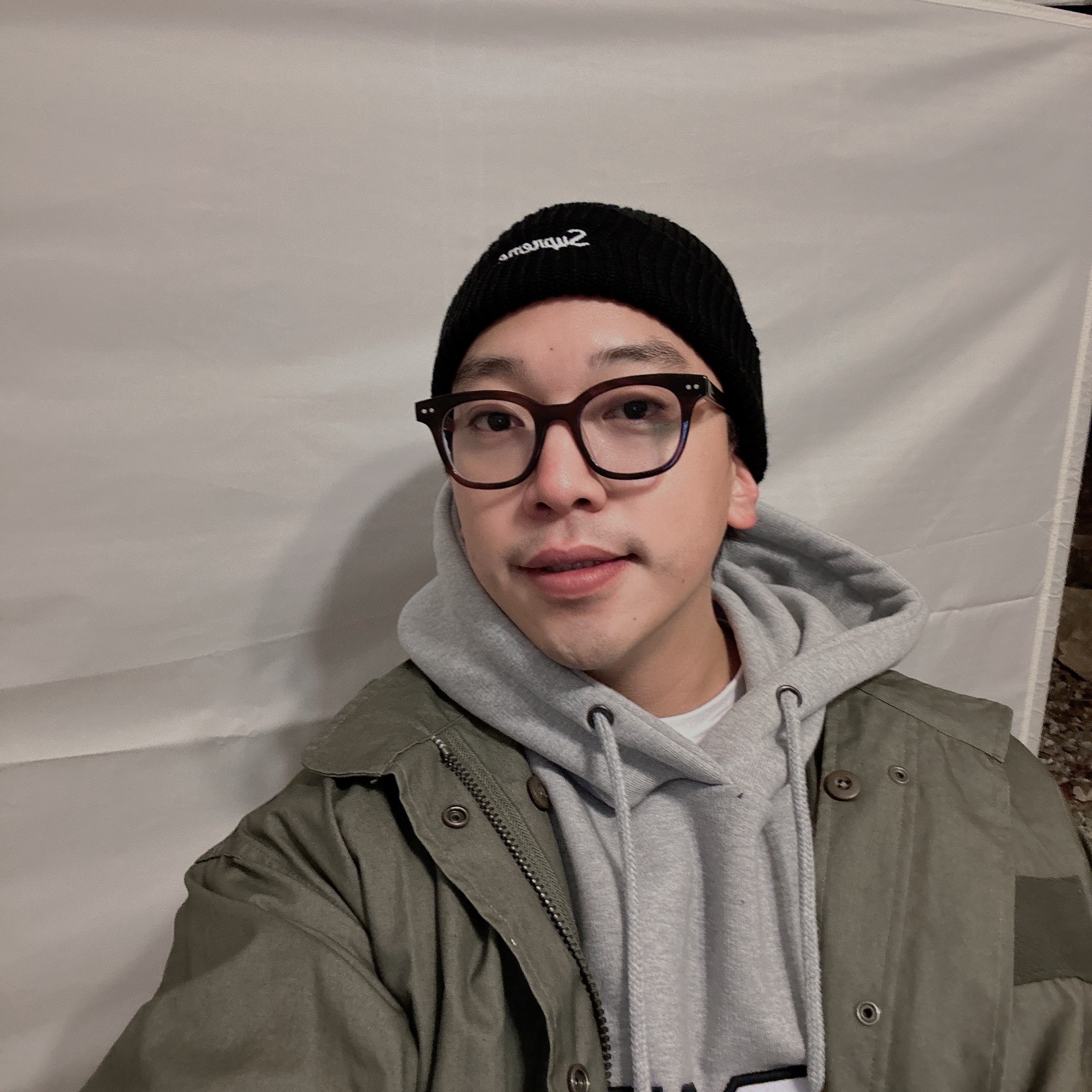 Supreme Loose Gauge Beanie Black 착용 스타일 - 2
