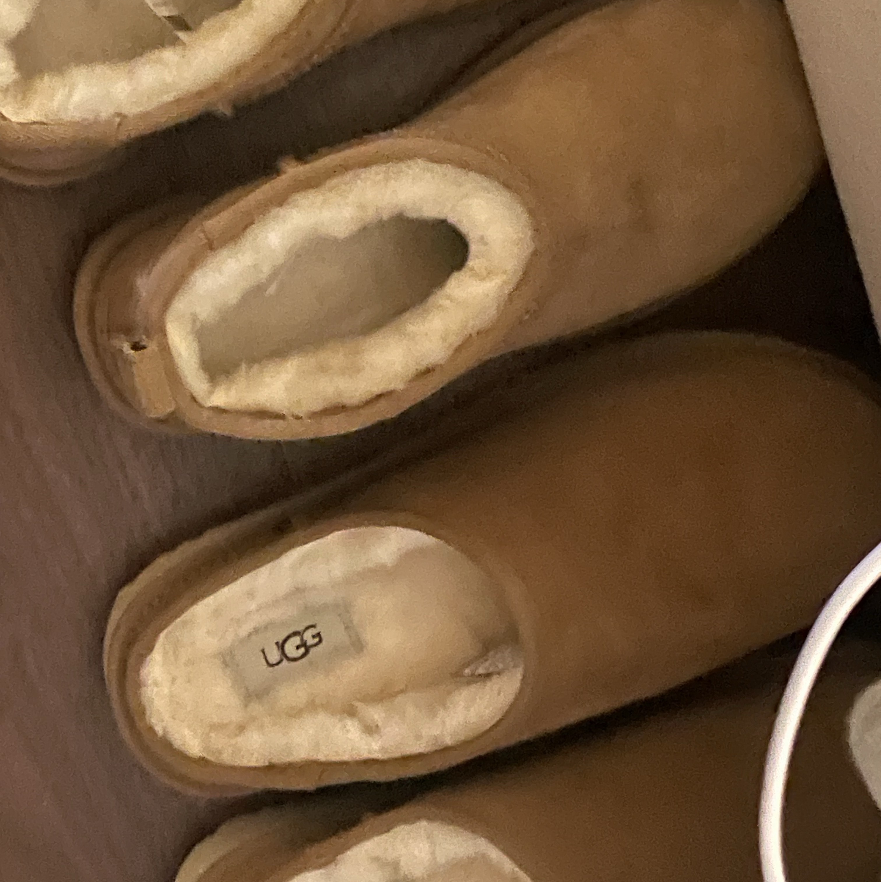 UGG Classic Slip-On Chestnut, (W) UGG Classic Ultra Mini Boots Chestnut 착용 스타일