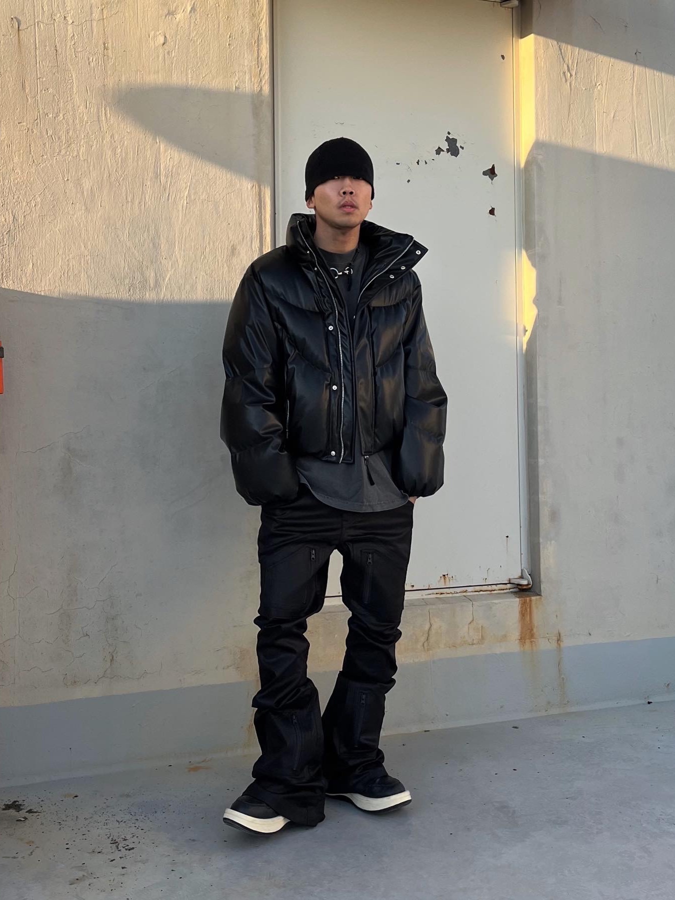Converse x Drkshdw Turbowpn Black Cream 착용 스타일