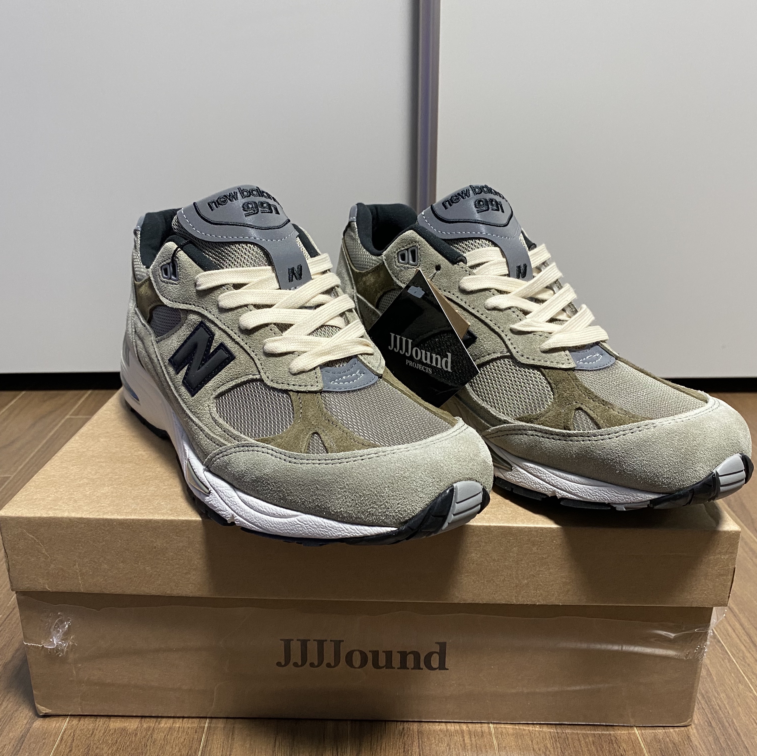 New Balance x JJJJound 991 Made in UK Grey 착용 스타일