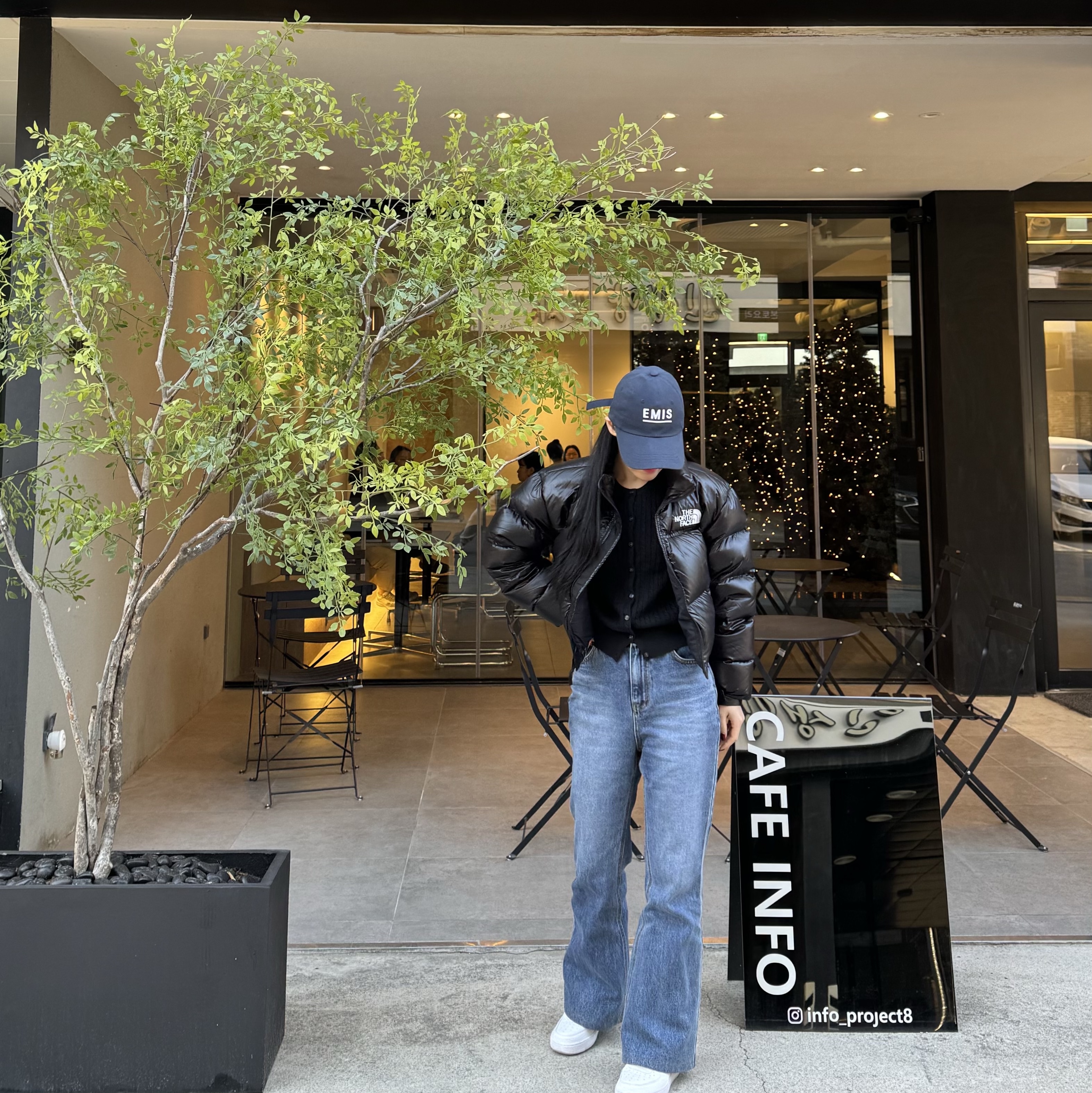 Emis EP13 Ball Cap Navy, (W) The North Face Nuptse Short Jacket Black 착용 스타일