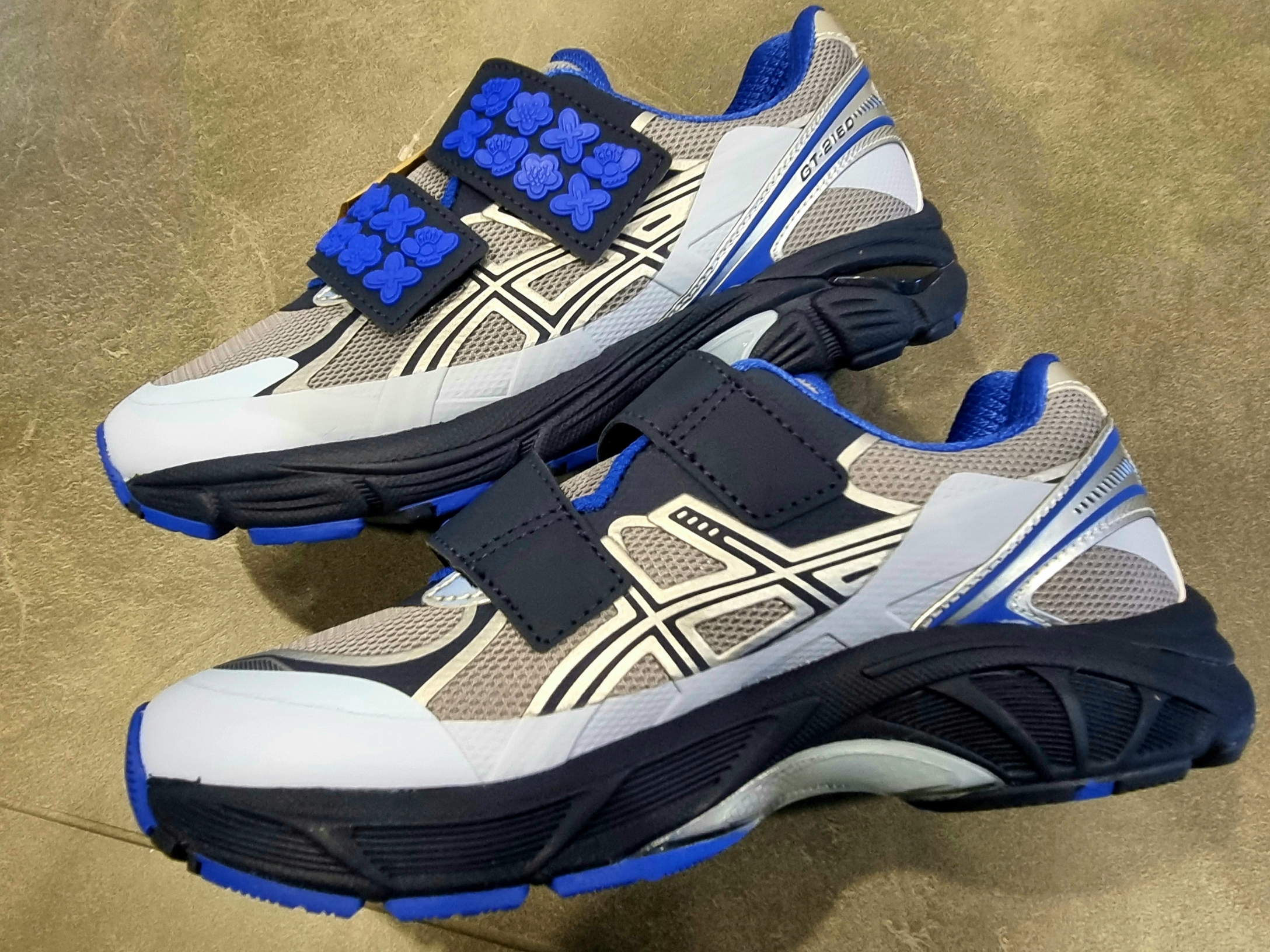Asics x Cecilie Bahnsen GT-2160 Pure Silver Midnight 착용 스타일 - 3