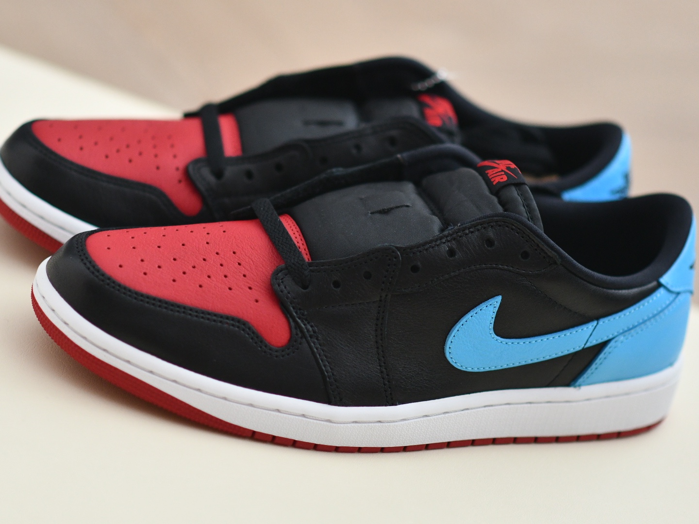 (W) Jordan 1 Retro Low OG NC to CHI 착용 스타일 - 2
