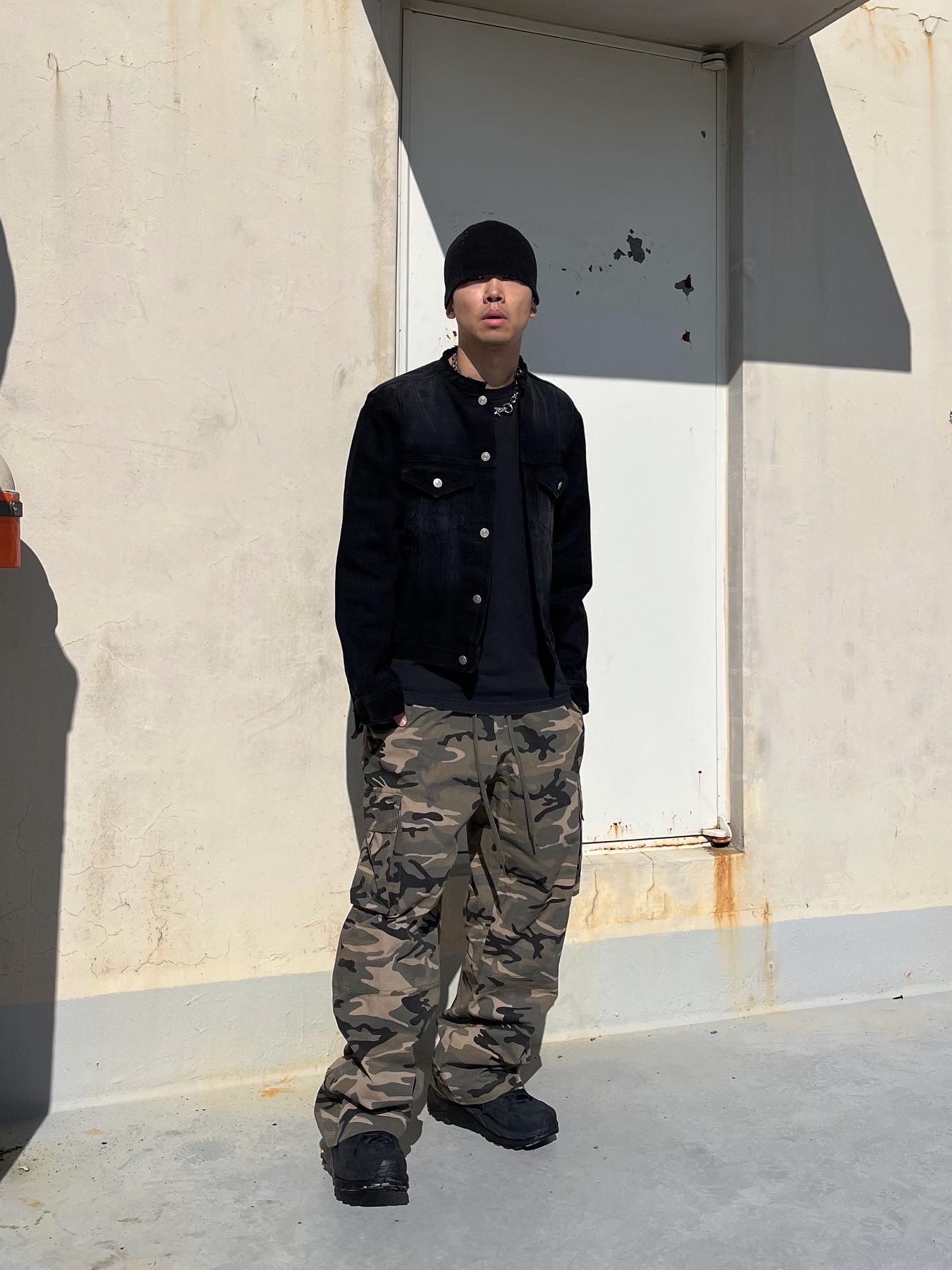 Hoka Kaha 2 Gore-Tex Black 착용 스타일