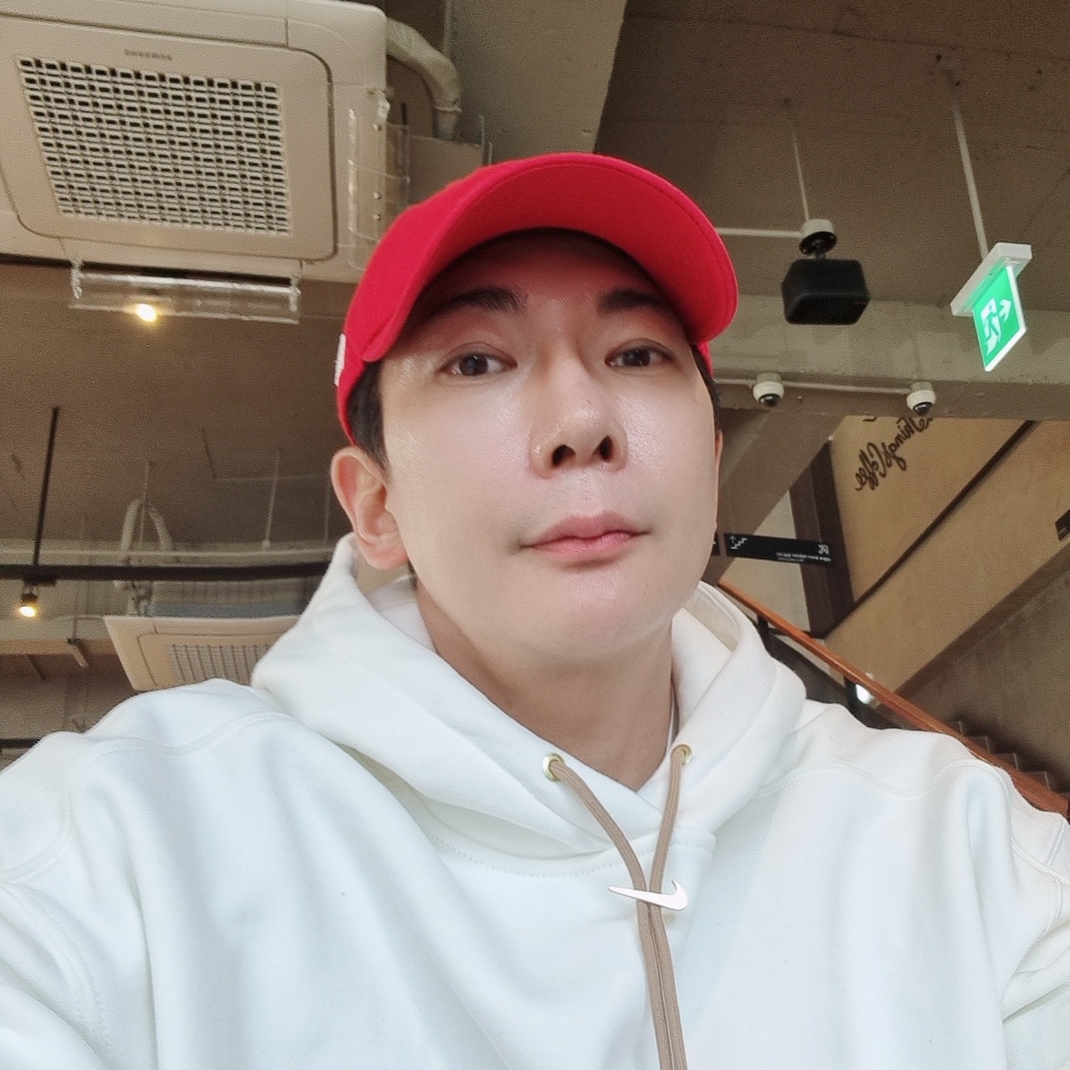 Nike x Jacquemus NRG Fleece Hoodie Sail - Asia 착용 스타일