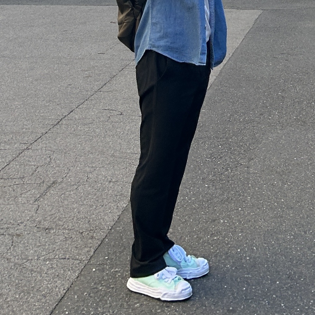 Maison Mihara Yasuhiro Peterson OG Sole Canvas Low Sneakers Light Blue 착용 스타일 - 2